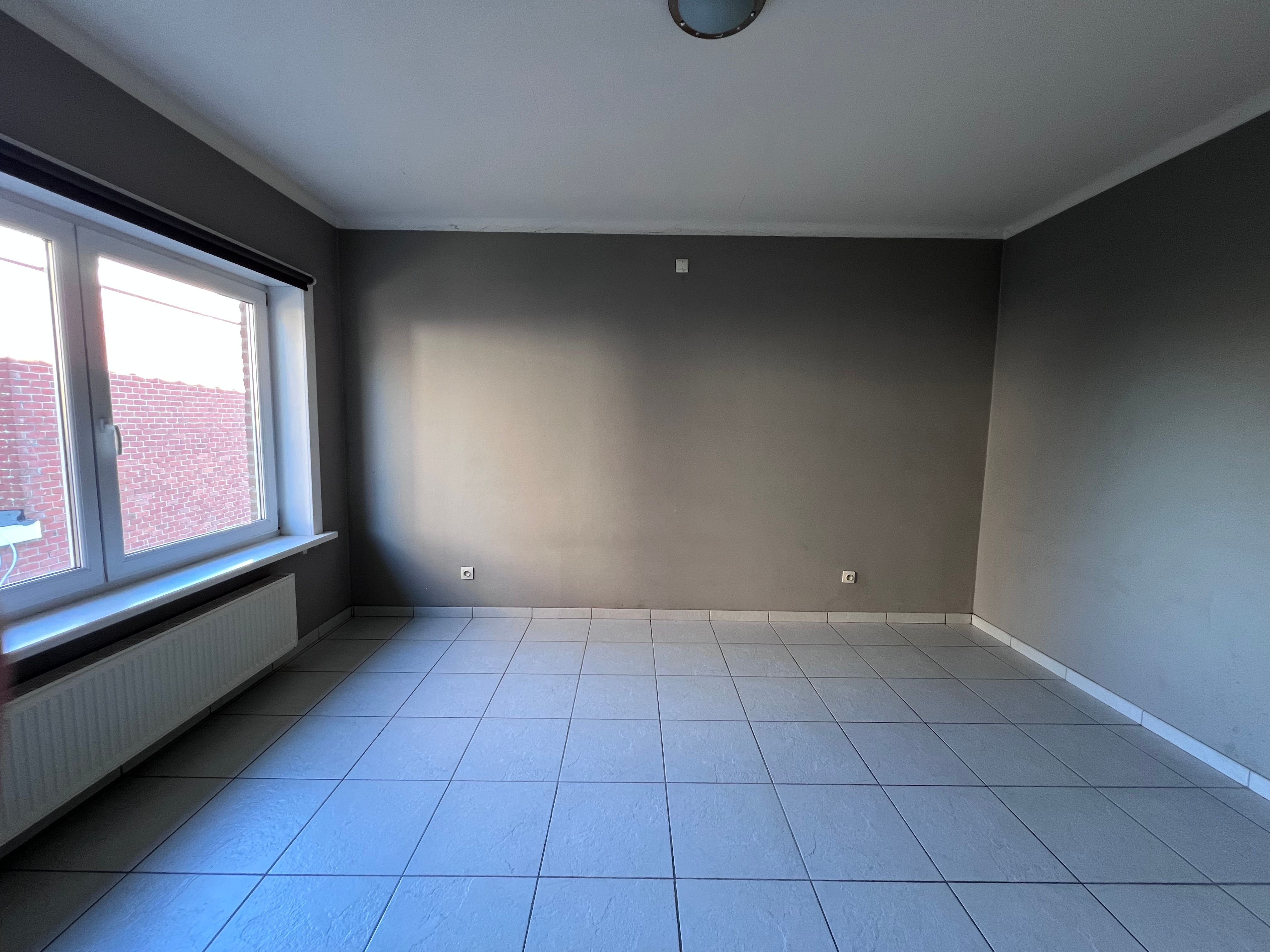 Ruim en lichtrijk appartement te huur in het hart van Belzele (Evergem) foto 11