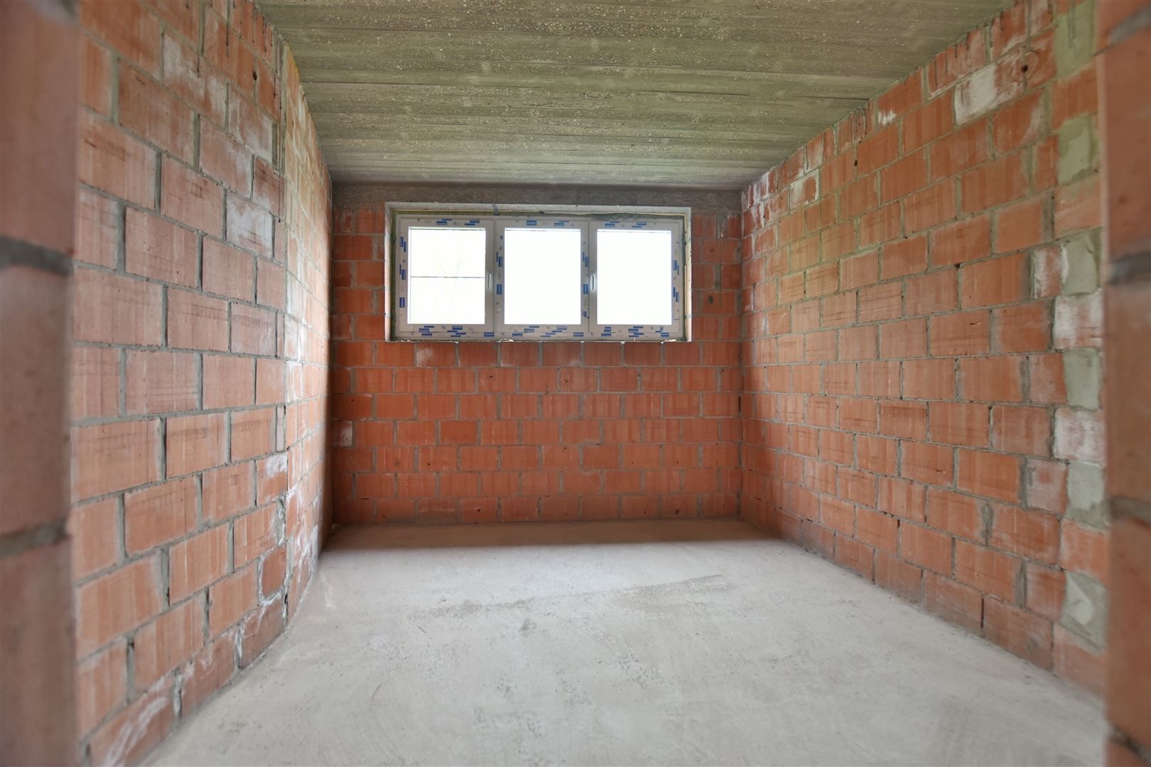Mooie casco-nieuwbouwwoning te Beveren foto 12