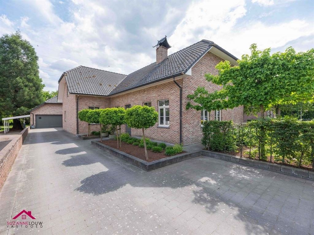 Hoogwaardig afgewerkte, landelijke villawoning foto 4