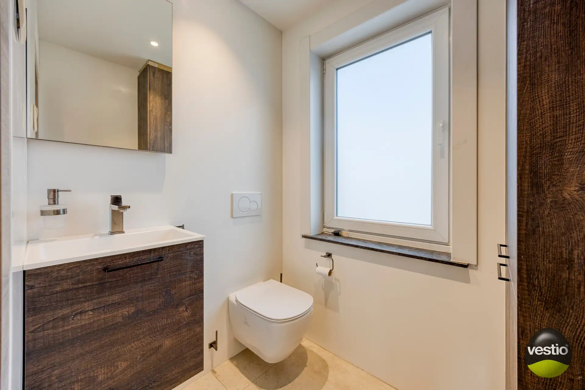 Charmante, gerenoveerde stadswoning met 4 slaapkamers en grote stadstuin. foto 12