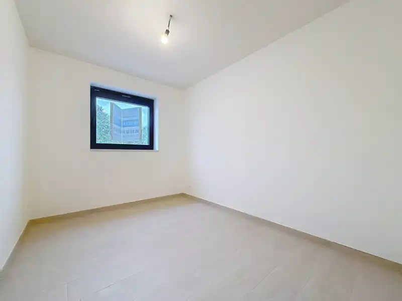 Stijlvolle nieuwbouwwoning in het centrum van Kaprijke! foto 6