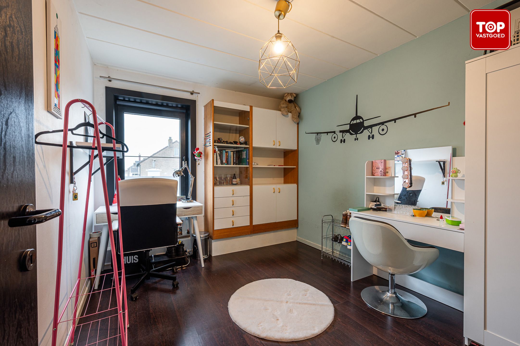 Ruime en lichtrijke villa met praktijkruimte en grote tuin nabij Gent foto 12