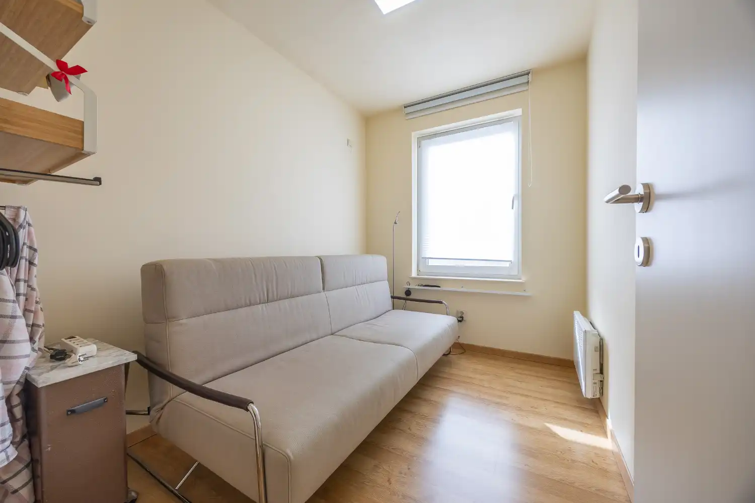 Instapklaar 2-slaapkamerappartement met zonnig terras en open zicht foto 13