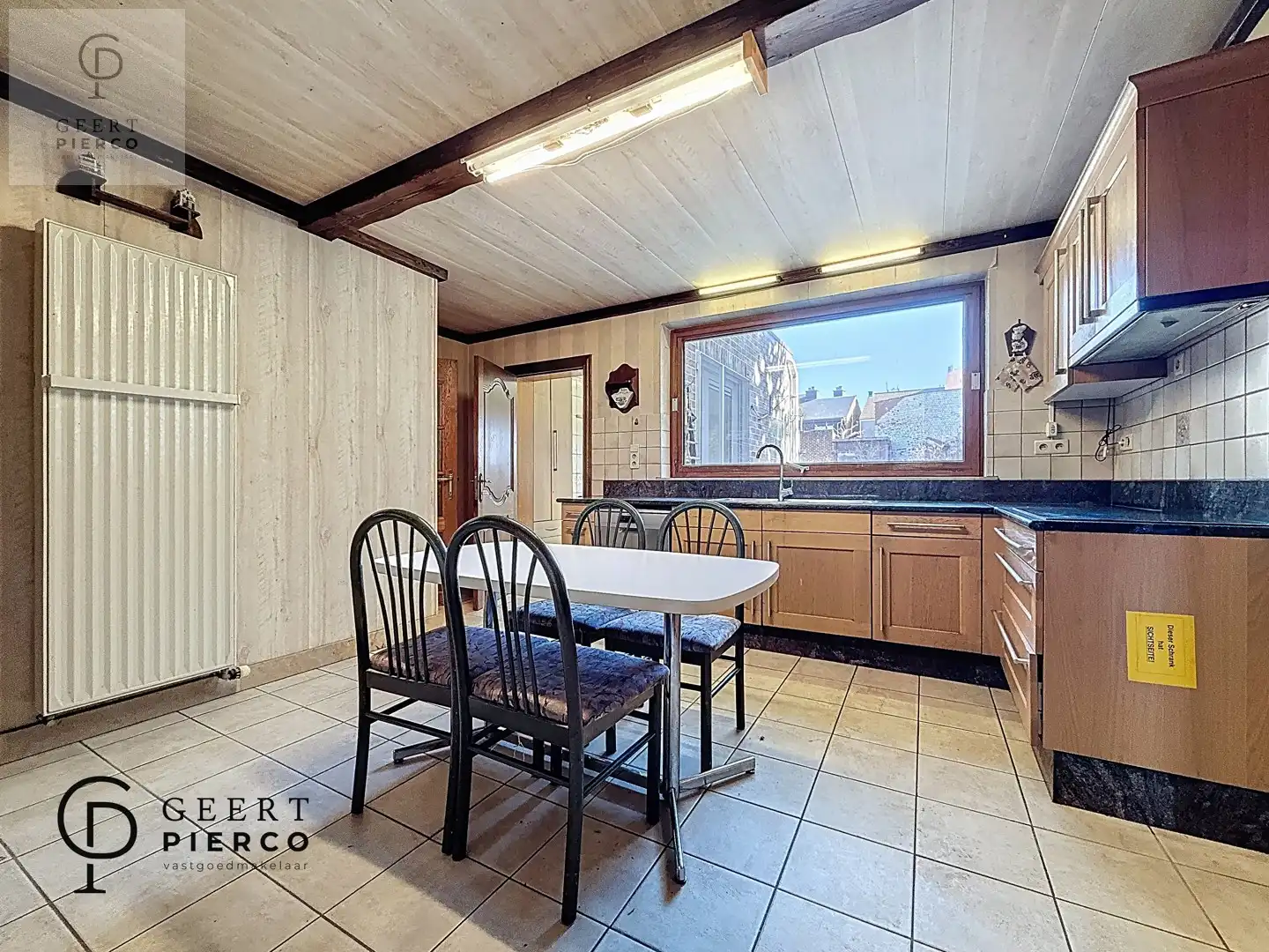 Statige woonst te Landen foto 13