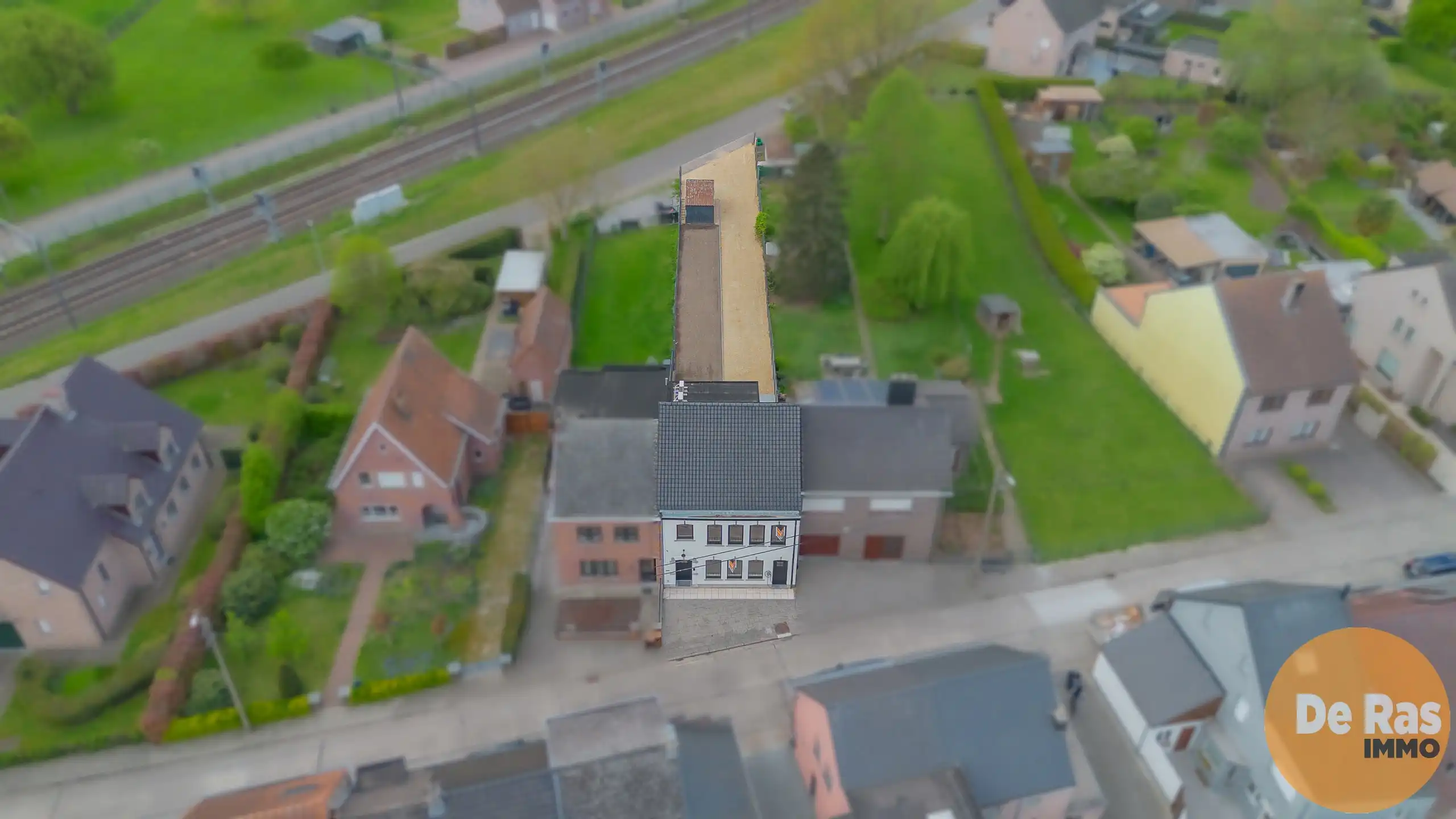 WICHELEN - Exclusief gerenoveerde woning met charme foto 31