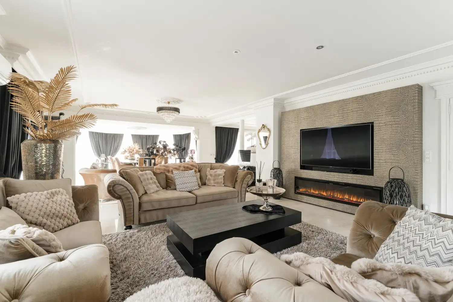 Prachtige ruime villa op een royaal perceel foto 5