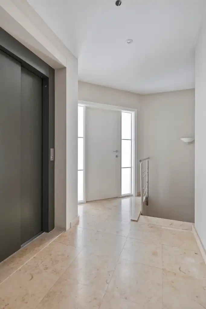 Prachtig penthouse gelegen in een rustige omgeving foto 12