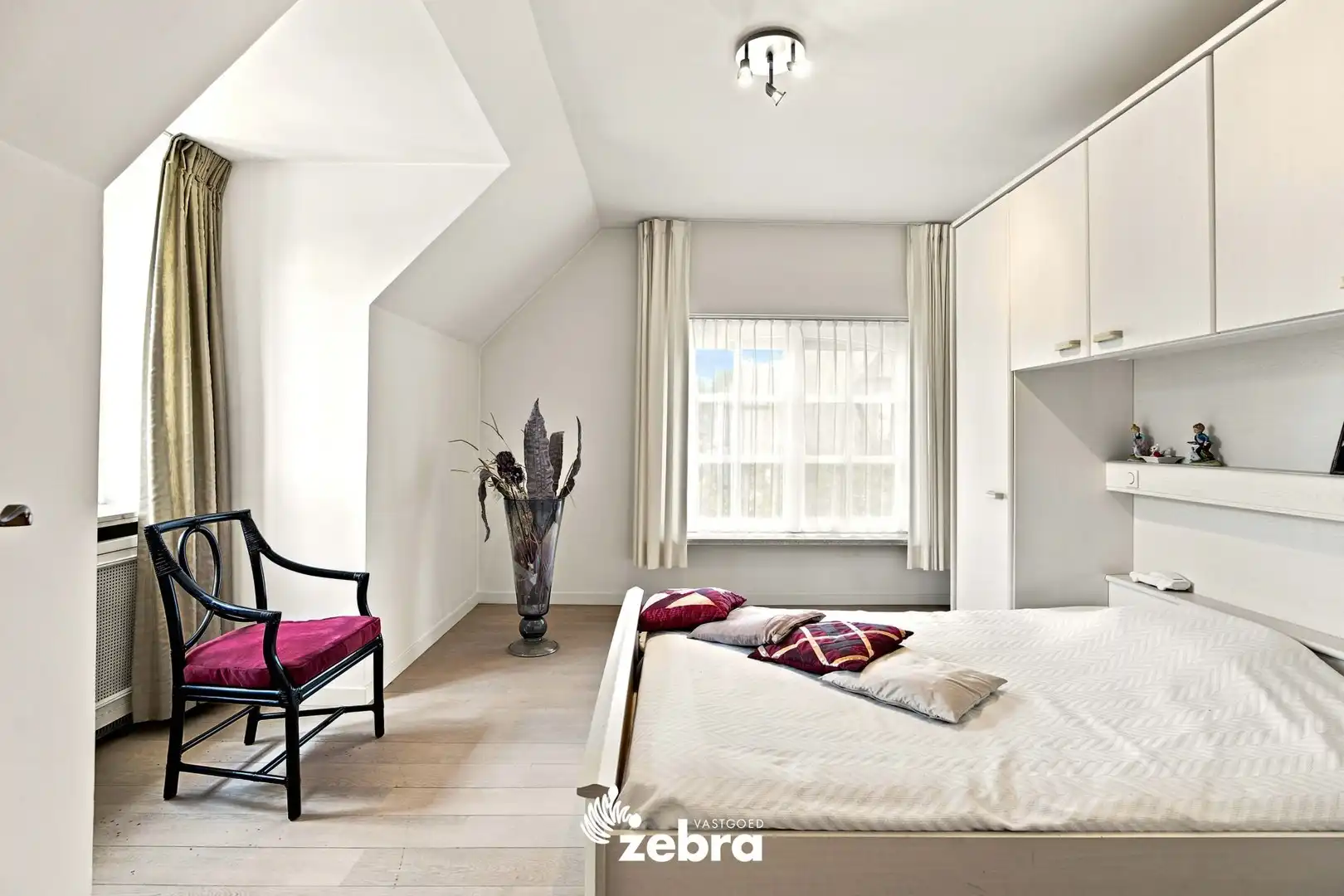 Exclusieve villa op een perceel van bijna 3.000 m² in Meulebeke! foto 25
