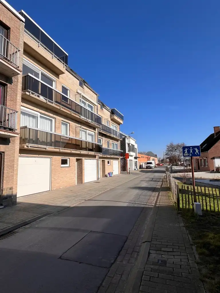 Rustig gelegen appartement met groot terras en open zicht foto 21