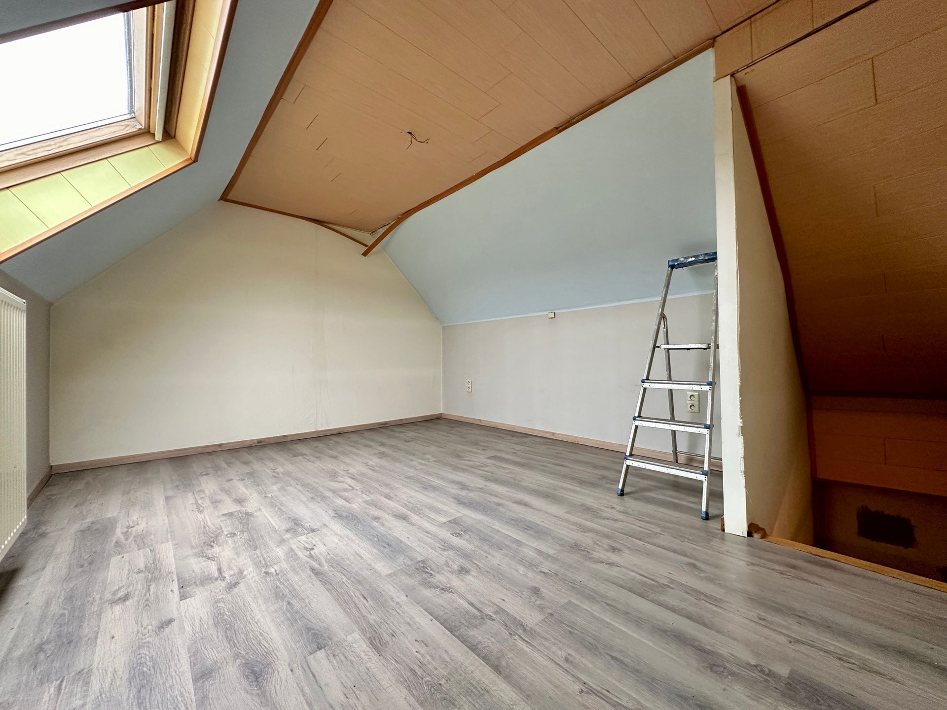 Goed gelegen rijwoning met 3 slaapkamers foto 17