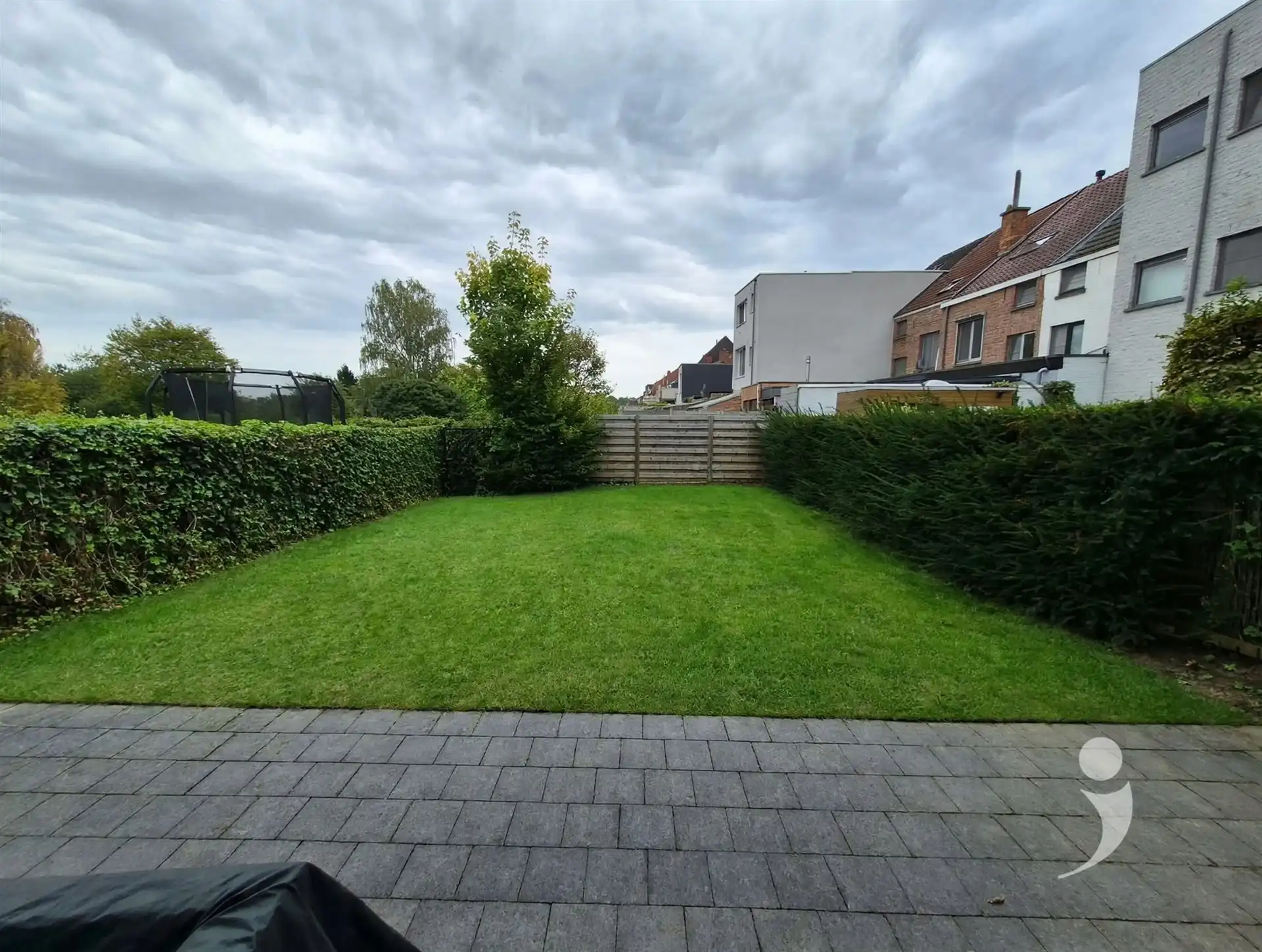 appartement met tuin foto 10