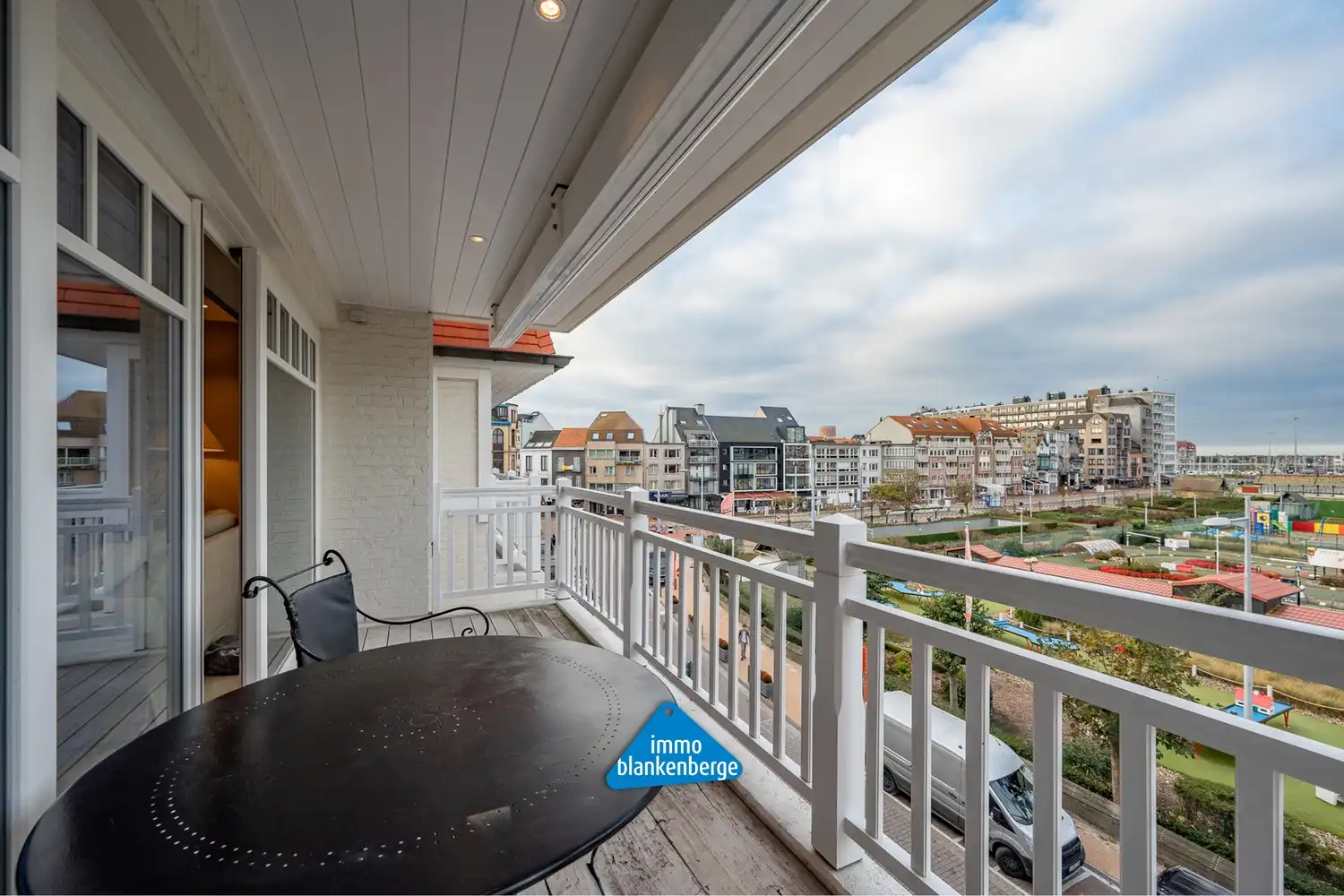 Prachtig instapklaar appartement met zicht op de jachthaven van Blankenberge foto 5