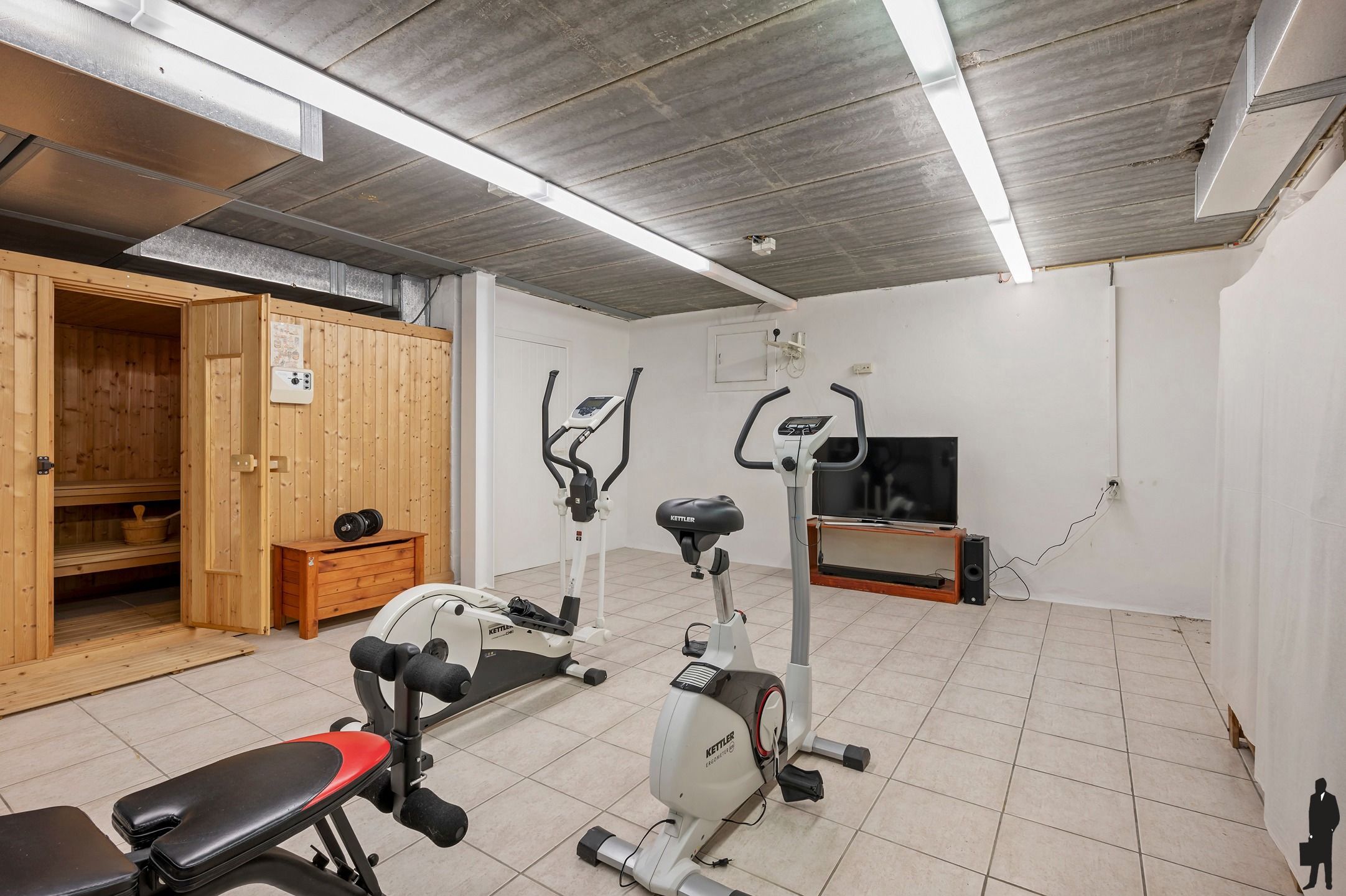 Instapklare villa met binnenzwembad op gegeerde locatie! foto 27