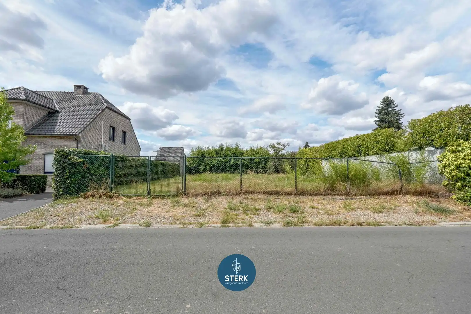 BOUWGROND VAN 6A 39CA VOOR OPEN BEBOUWING OP EEN TOPLOCATIE TE LANAKEN !  foto 9