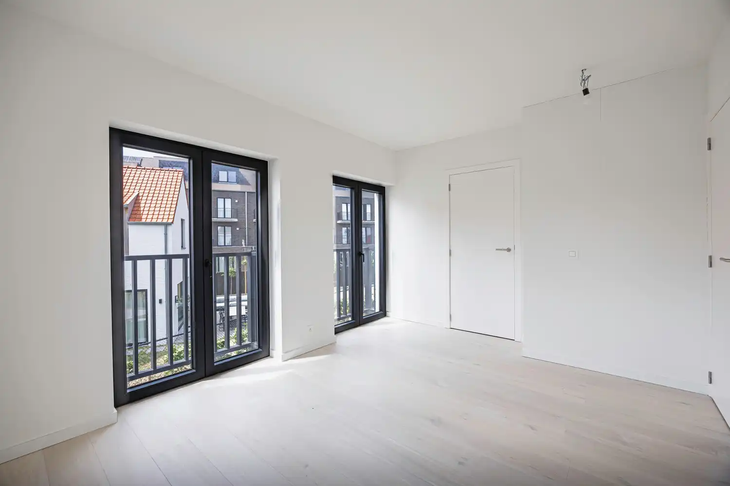 Nieuwbouw koppelvilla in een rustige wijk op wandelafstand van het strand in Duinbergen: foto 17
