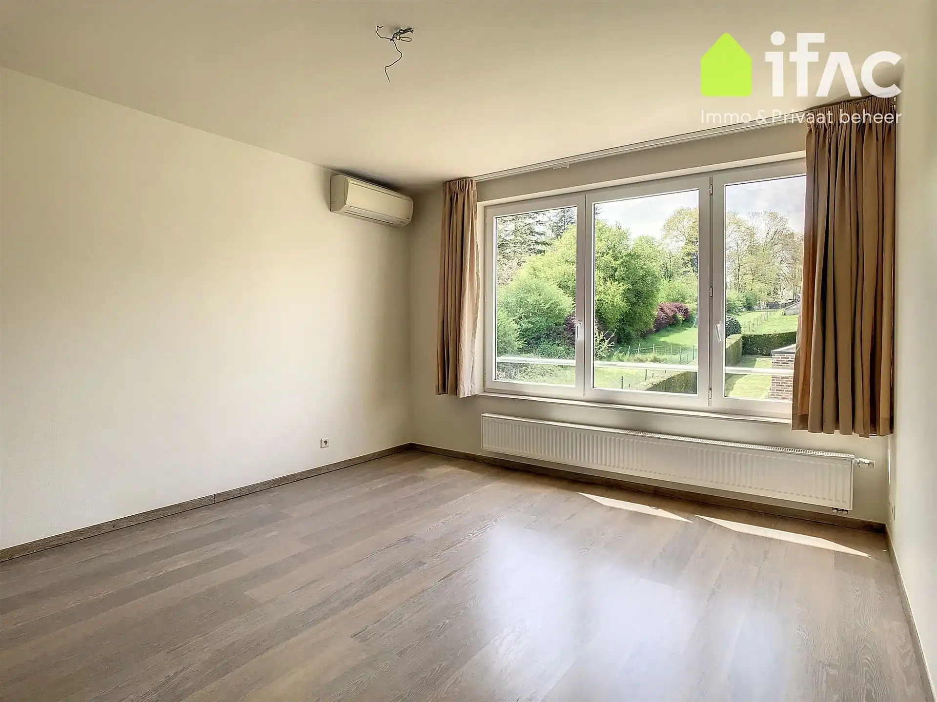 Landelijke villa met 4 slaapkamers  foto 18