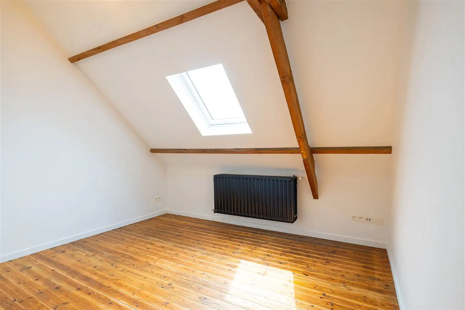 Gerenoveerde woning te Erwetegem (Zottegem)! foto 20