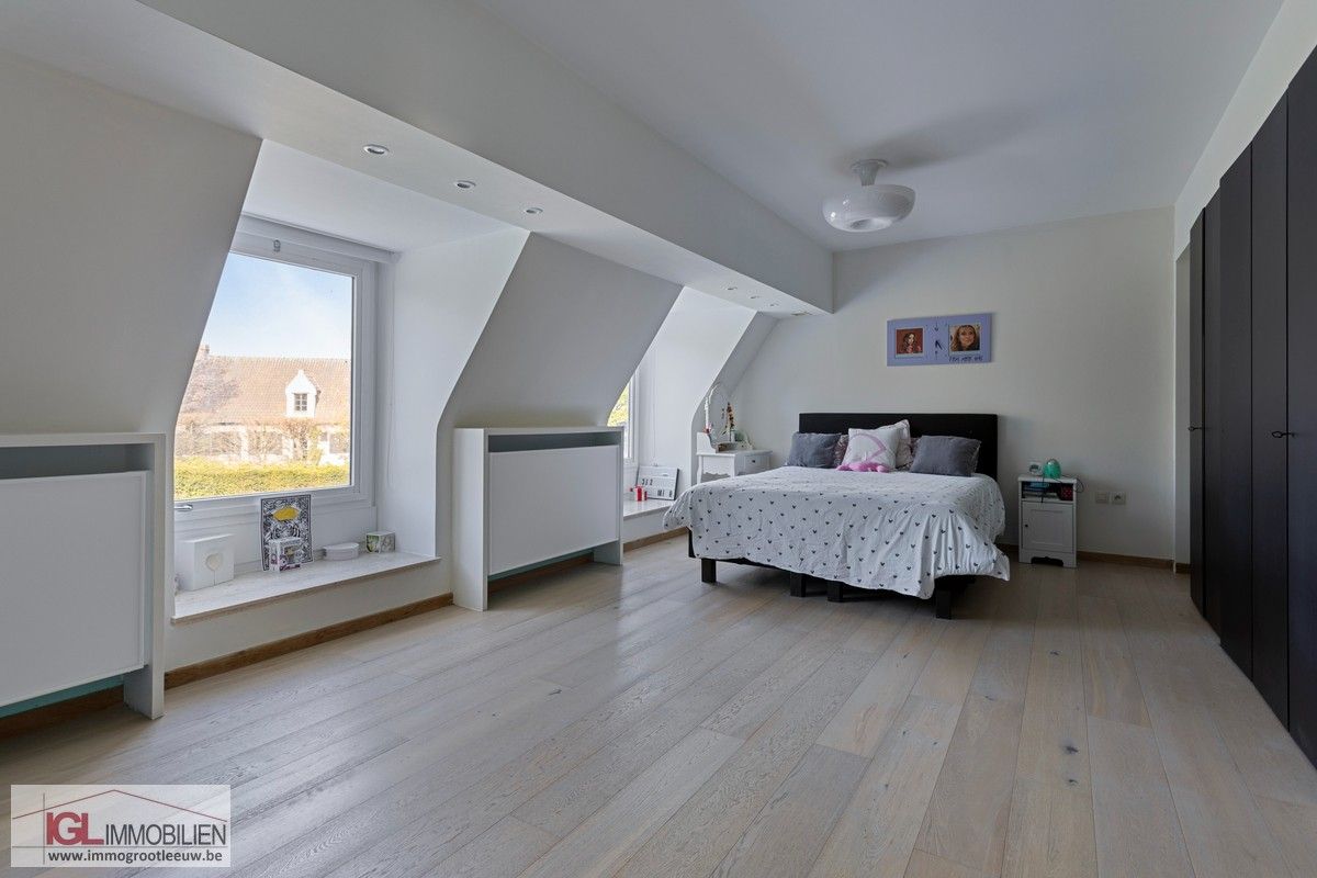 Uitzonderlijk landhuis te Vlieringenpark te koop foto 31