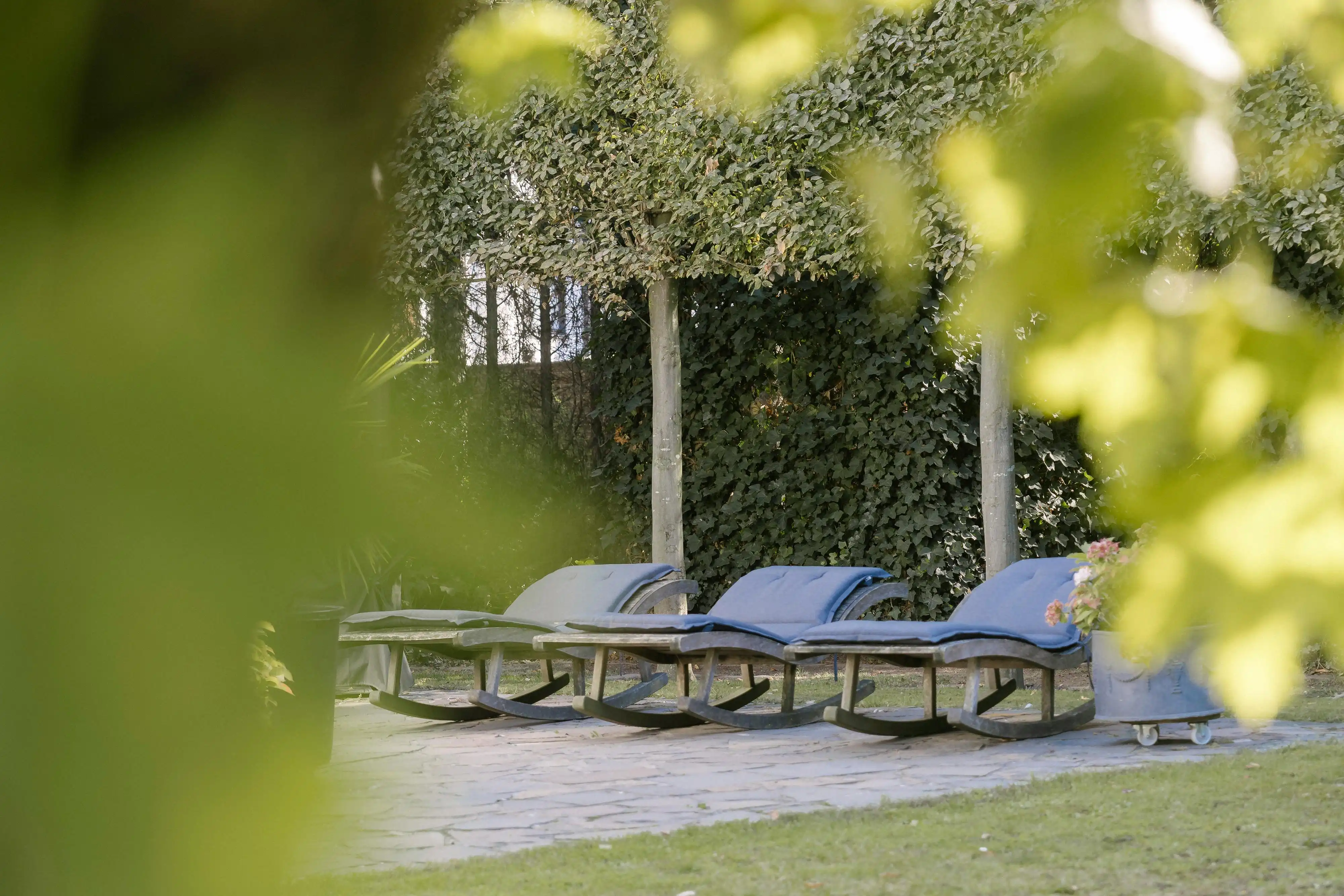 Statige ruime villa, 6 slpk., prachtige parktuin (3.300 m²). foto 17