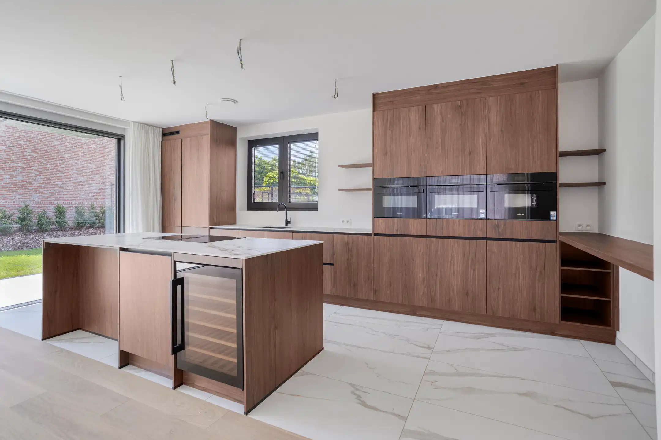 Luxueus afgewerkt gelijkvloersappartement met 3 slaapkamers foto 7
