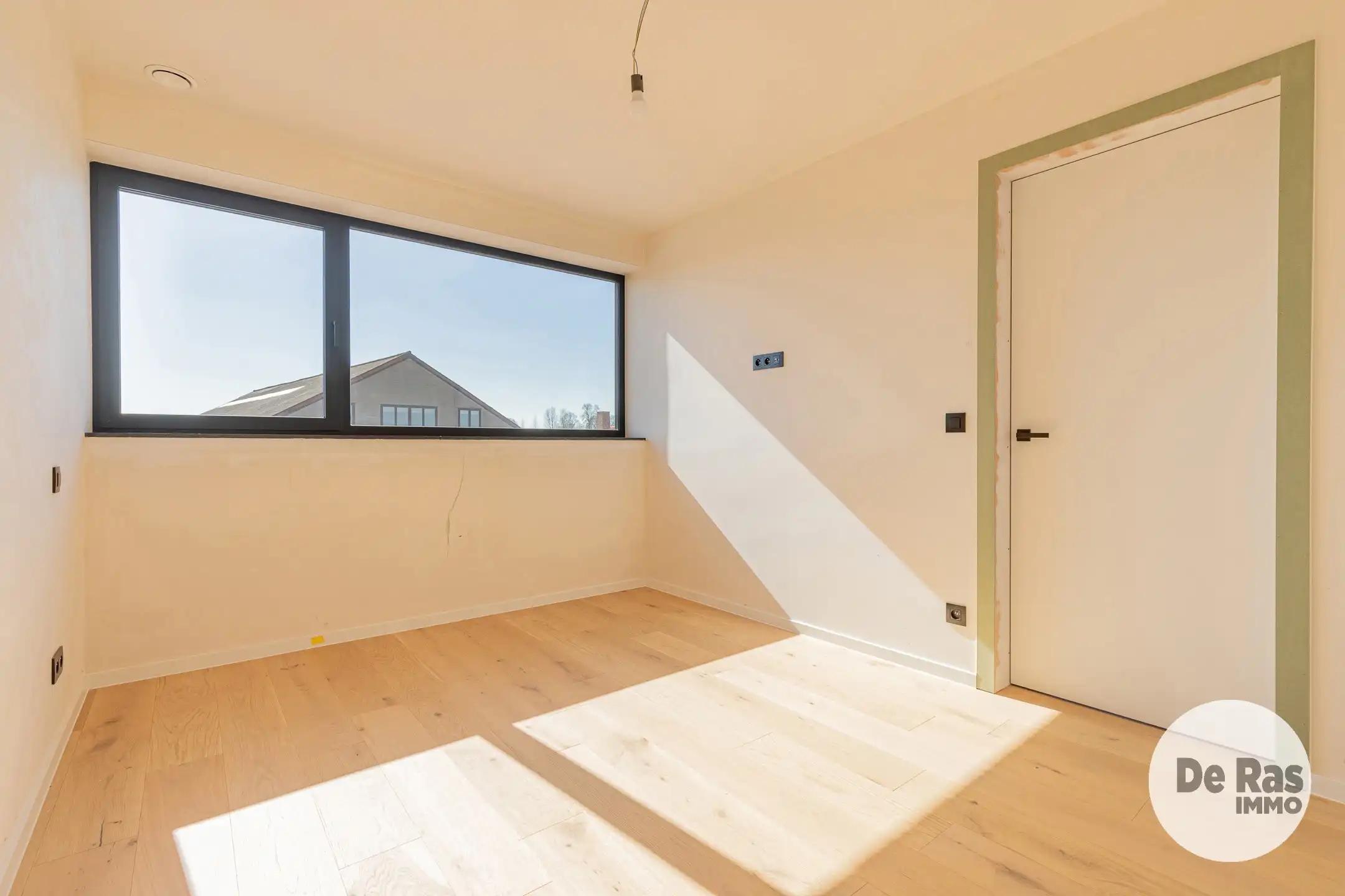 ZWALM - Nieuwbouwwoning met 4 slp, garage en tuin! foto 15