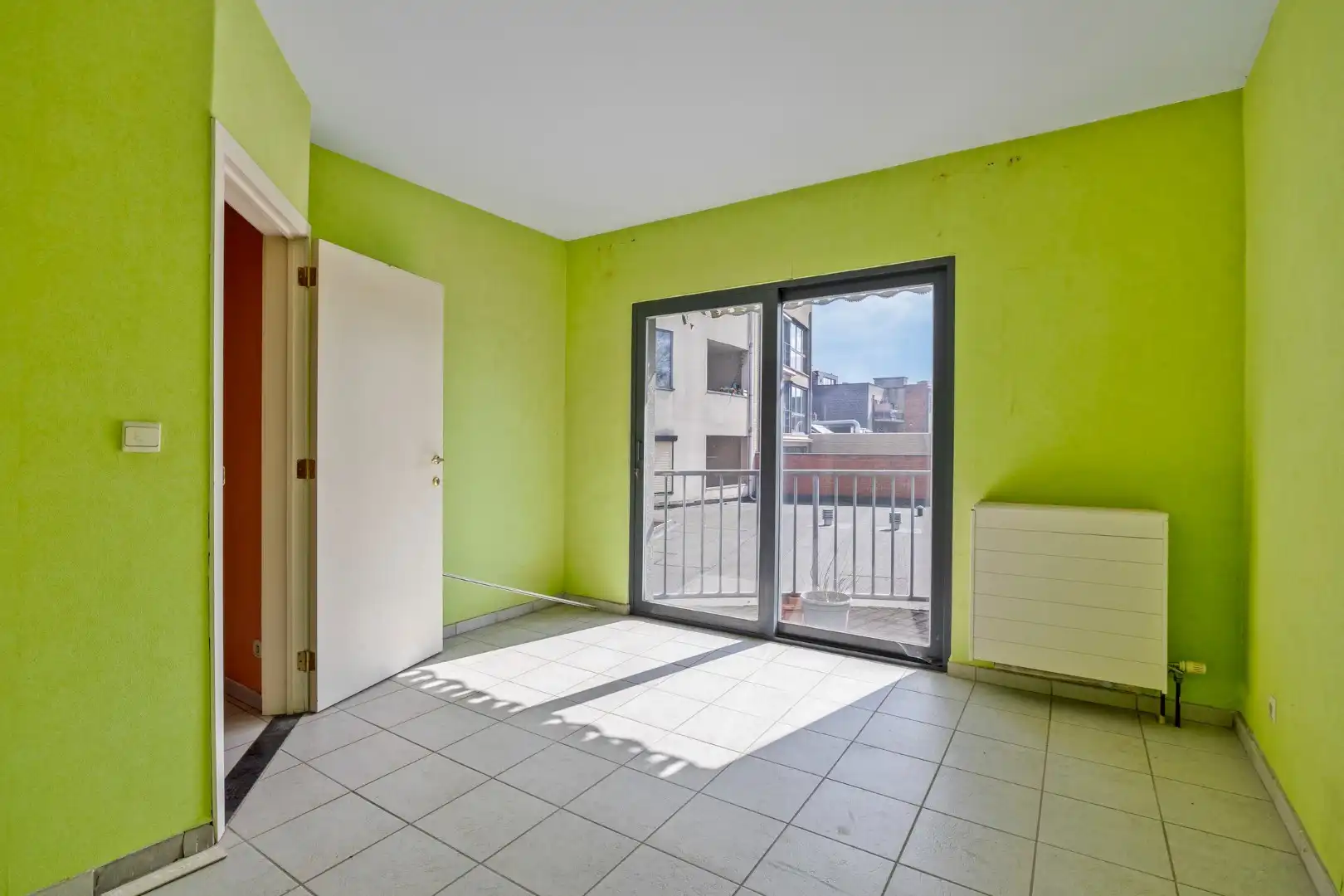 Appartement met 2 slaapkamers, garagebox en kelderberging in Mol-centrum ! foto 12