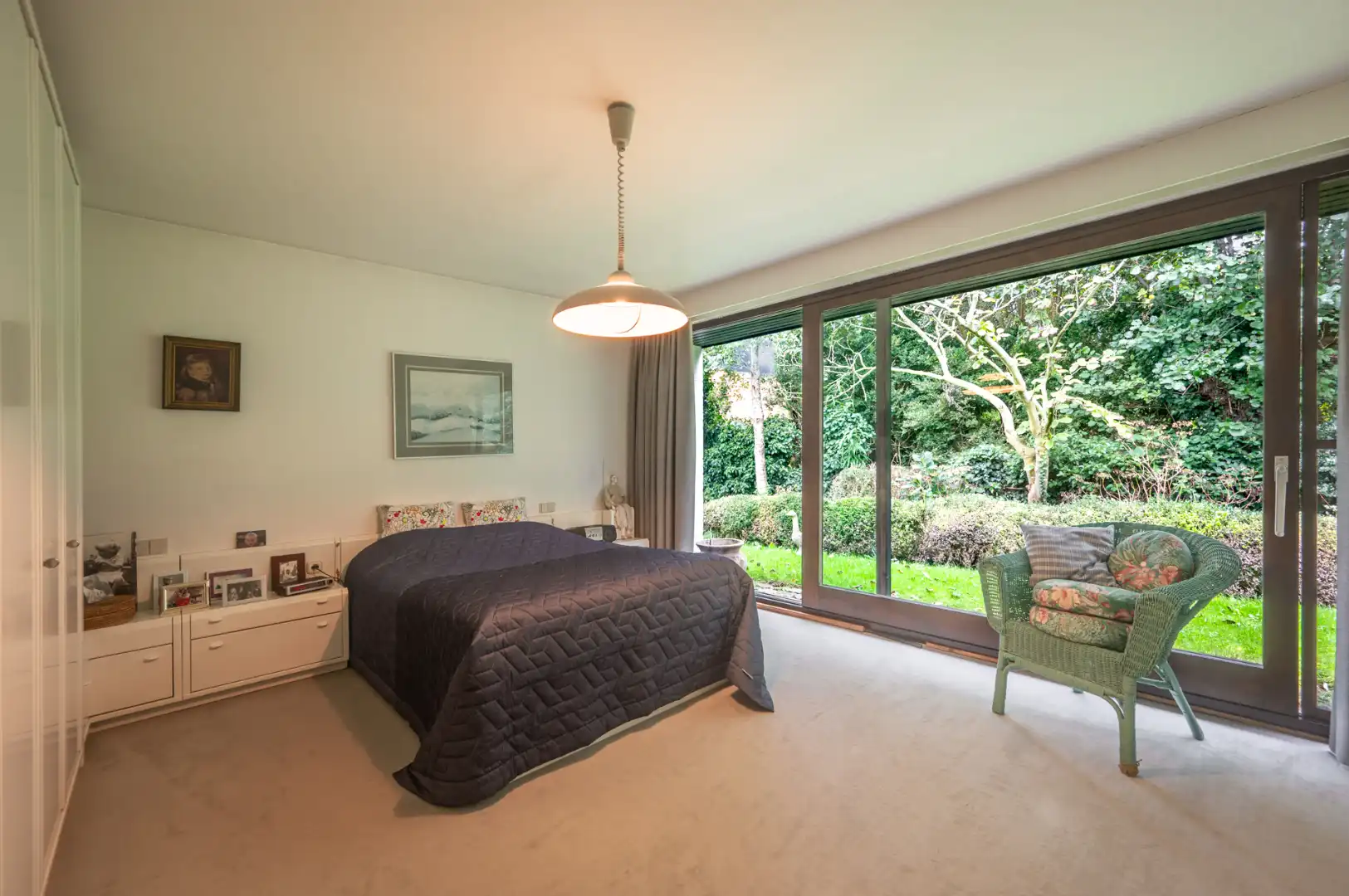 Karaktervolle, alleenstaande woning in Sint-Andries! foto 8