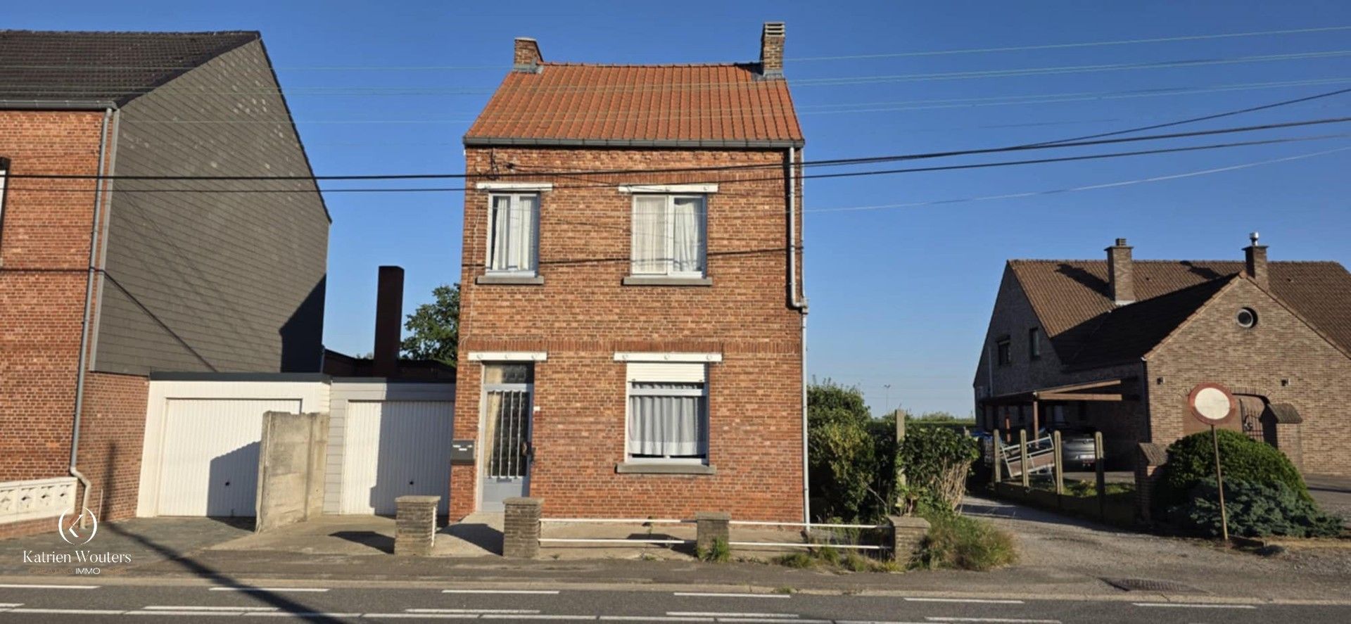 Renovatiewoning met veel potentieel foto 2