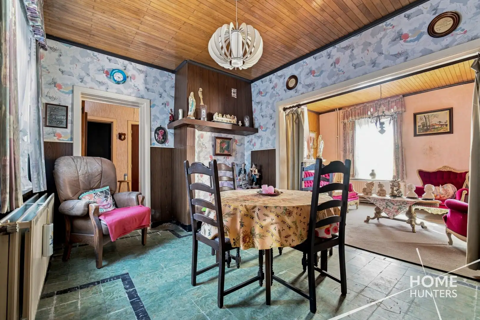 Woning met potentieel op meer dan 1.000 m² op rustige ligging te Zarren! foto 4