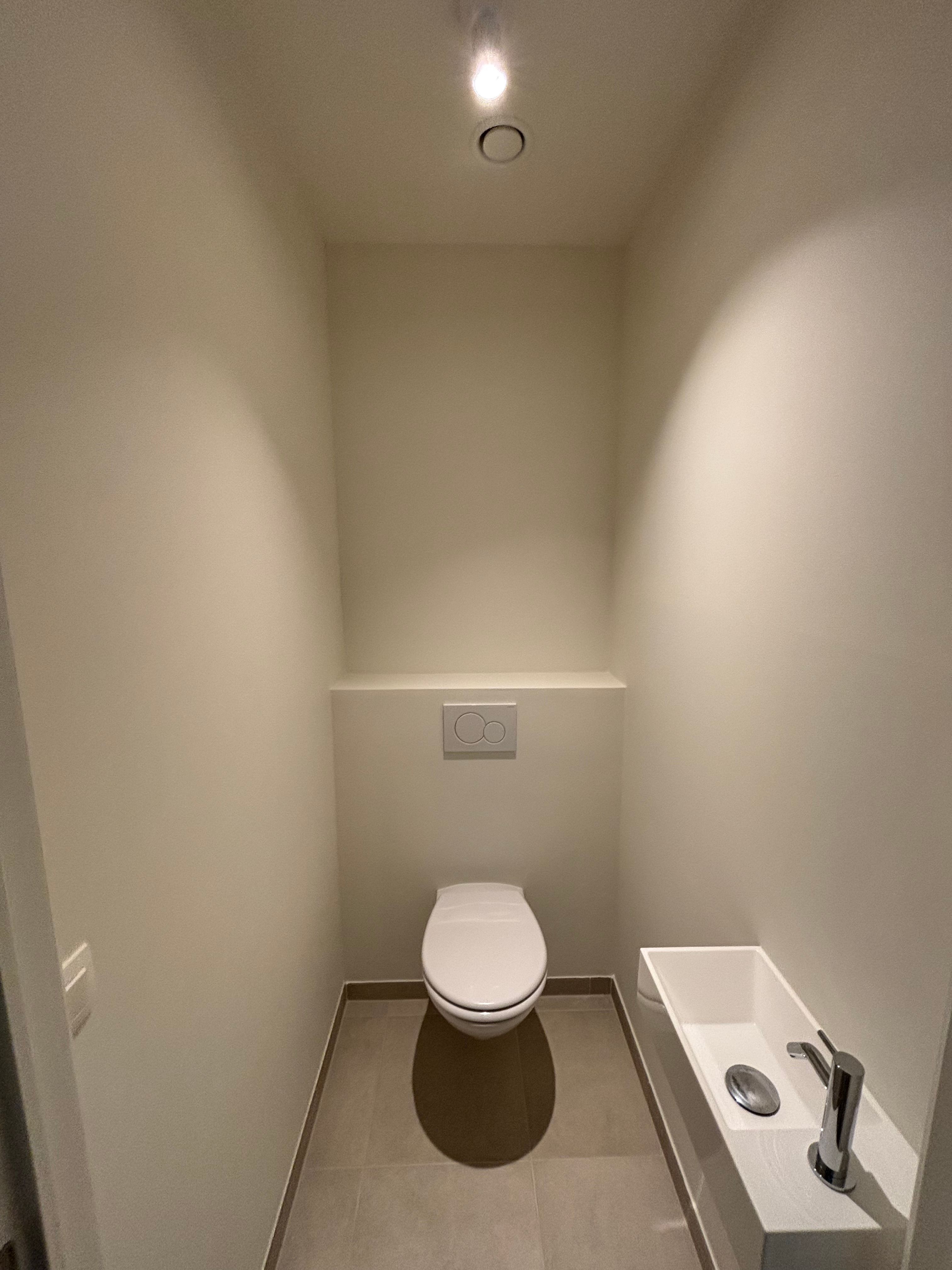 Nieuwbouw 1-slaapkamerappartement met terras foto 6