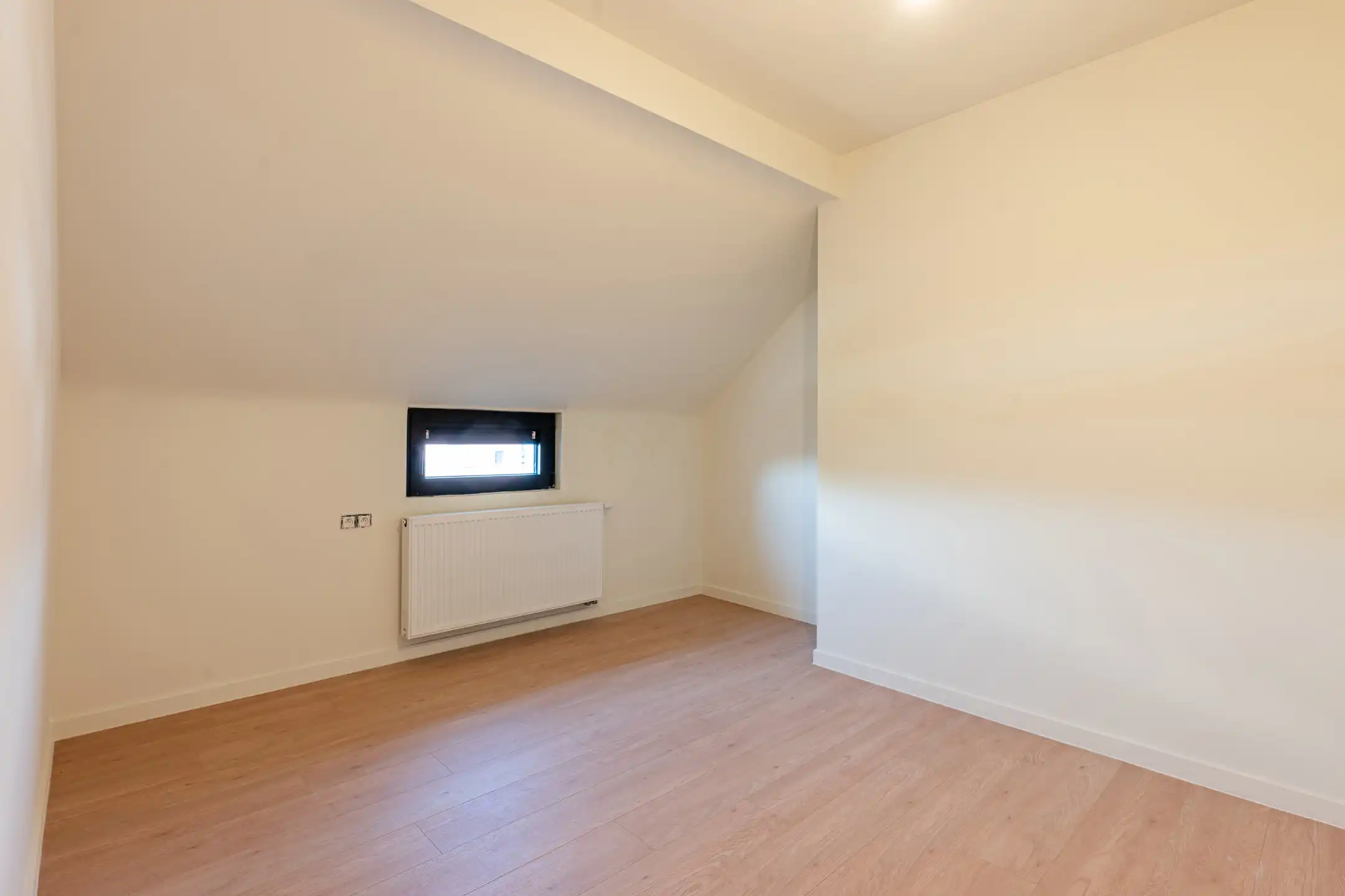 Totaal gerenoveerde woning met 3 slaapkamers en tuin (EPC A) foto 27