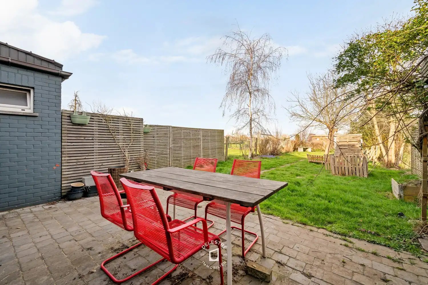 Charmante gezinswoning met 3 slaapkamers en open zicht op groen foto 6