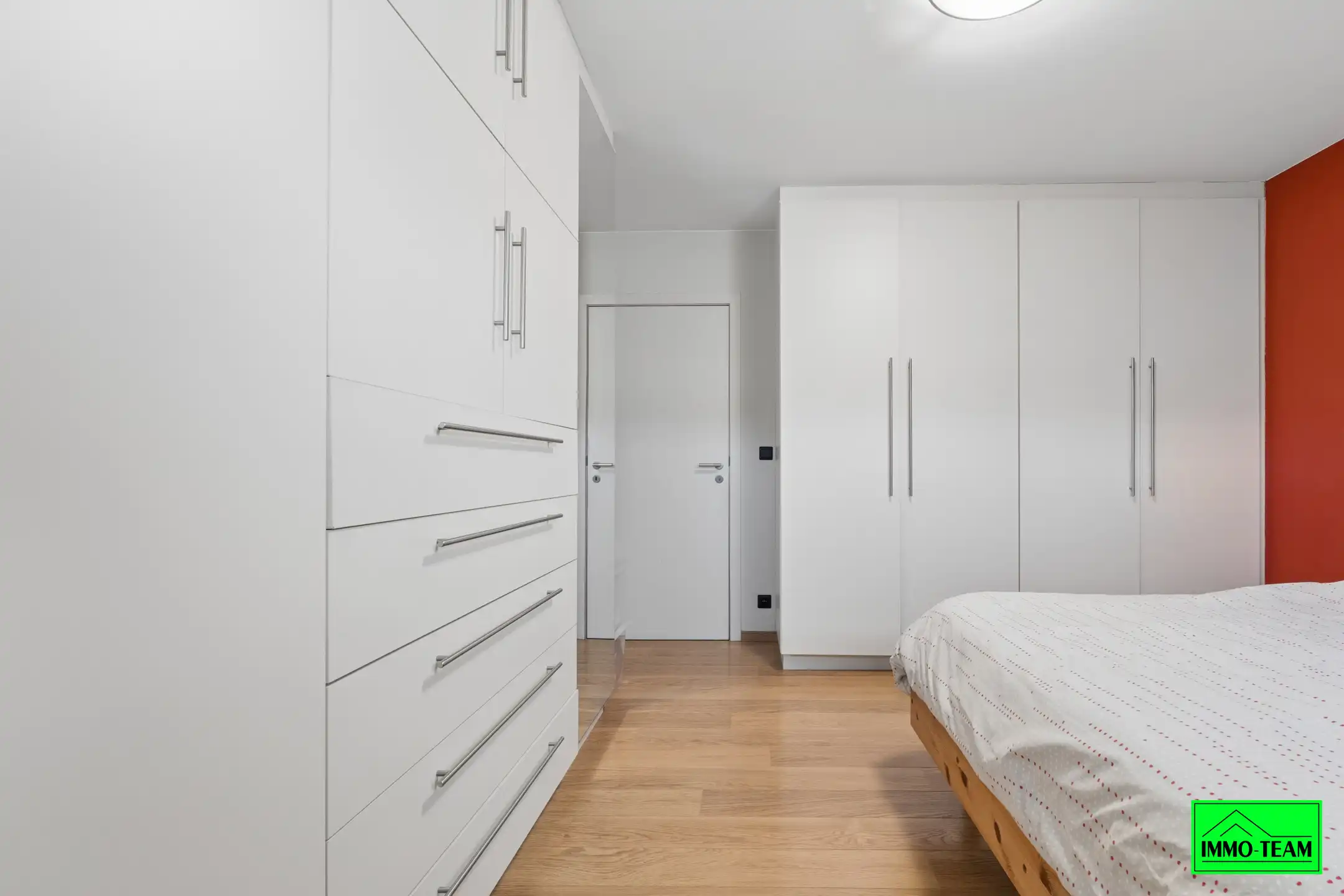 Instapklare, energiezuinige gezinswoning met tuin en garage foto 20