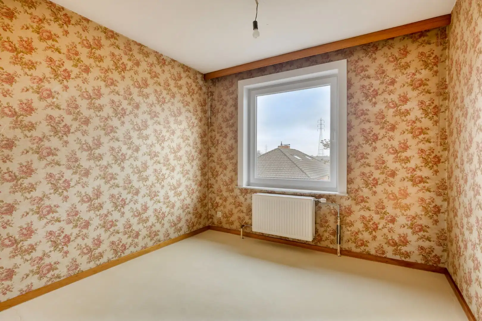 Kloeke woning met tuin en grote garage! foto 12