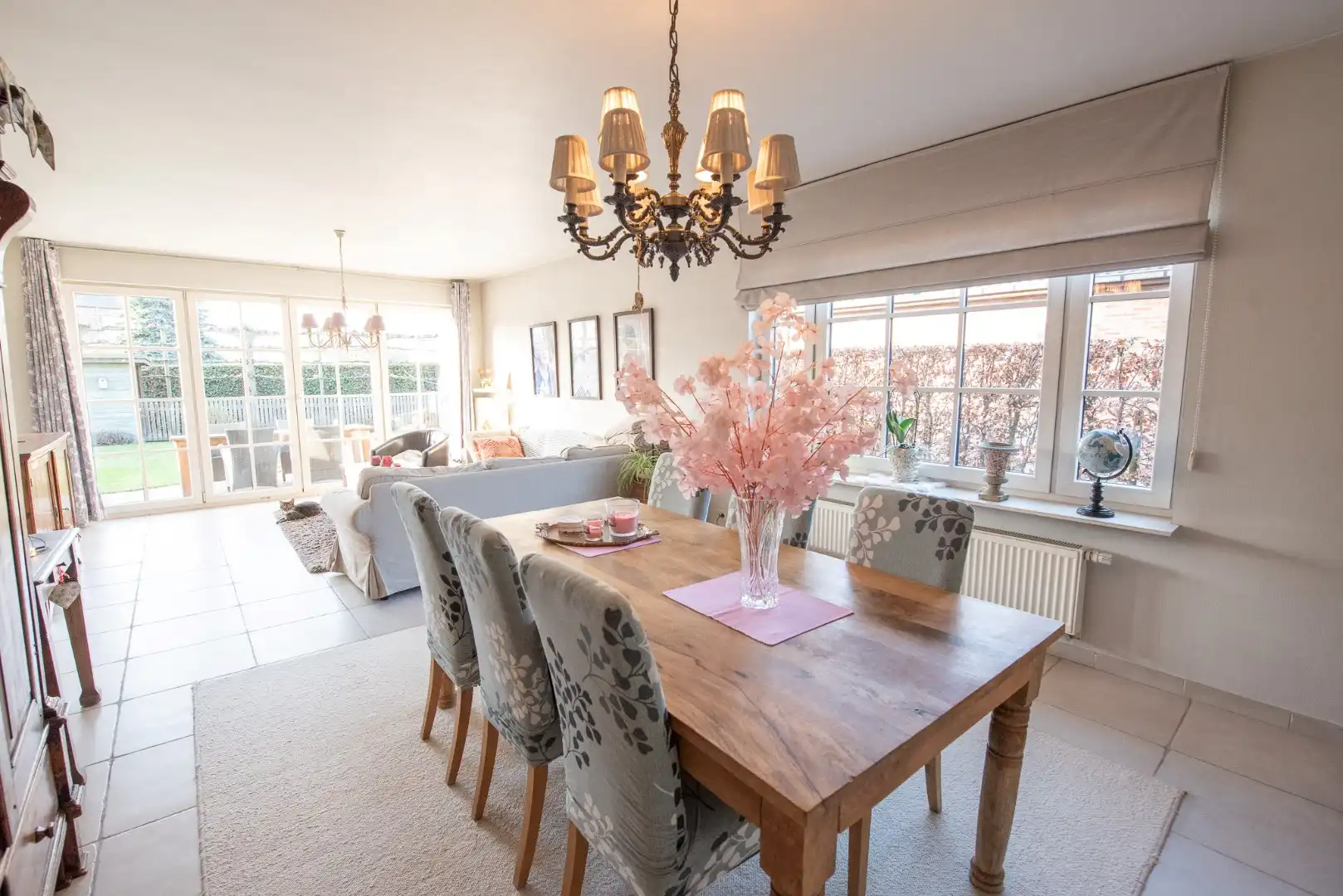 Charmante woning in rustig wijk te Zulte! foto 4