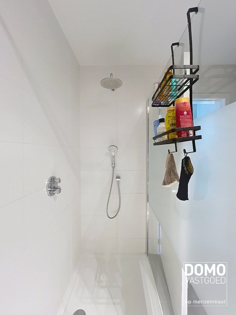 RECENT NIEUWBOUW DUPLEX APPARTEMENT MET MAAR LIEFST 3 RUIME BERGINGEN, 2 SLAAPKAMERS EN AUTOSTANDPLAATS TE SPALBEEK foto 18