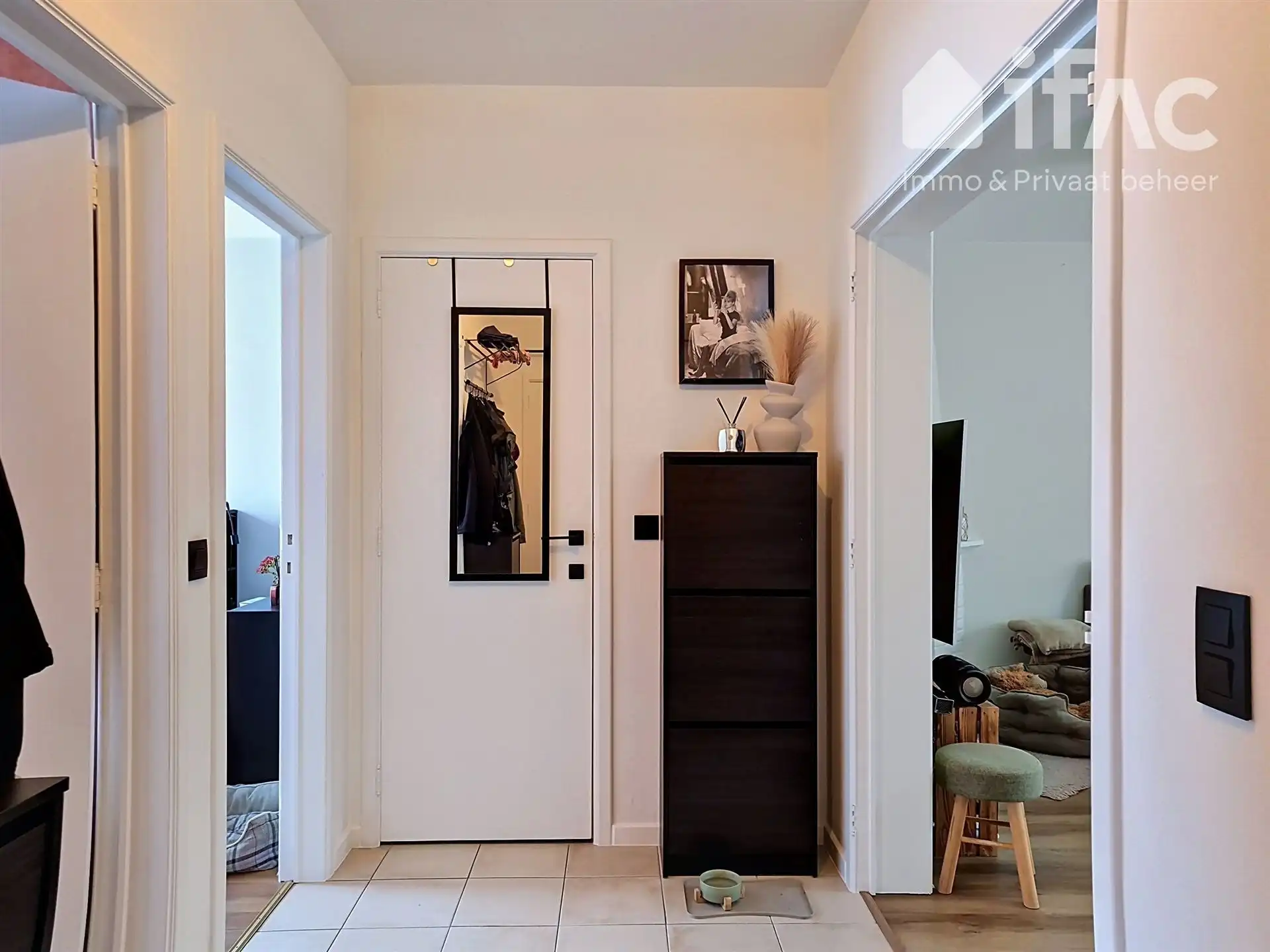 Gerenoveerd 2-kamer appartement met 27m² zonneterras. foto 8