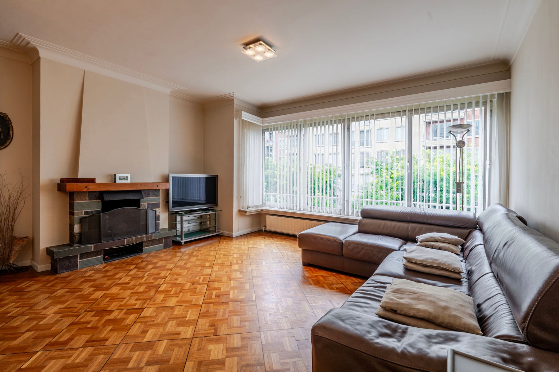3 slaapkamer appartement met terras en uitzicht foto {{pictureIndex}}