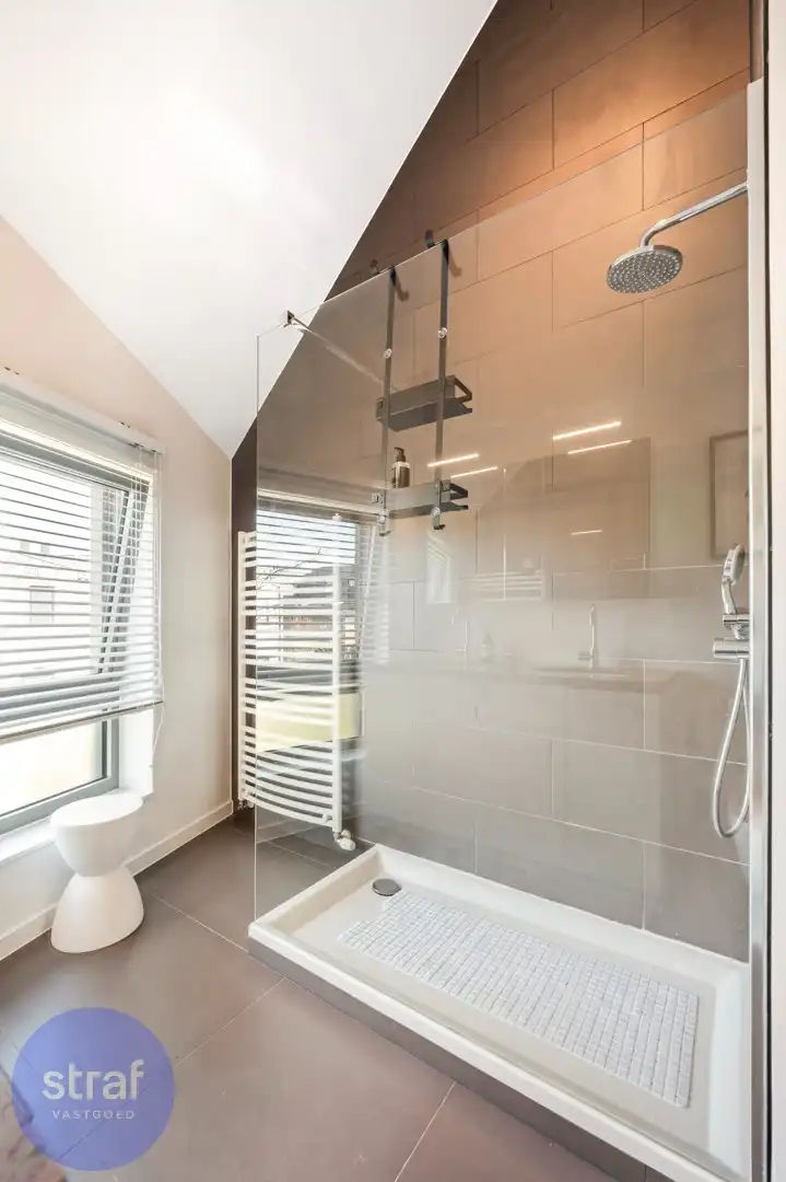 Halfopen bebouwing op Regatta met extra optimisme foto 13