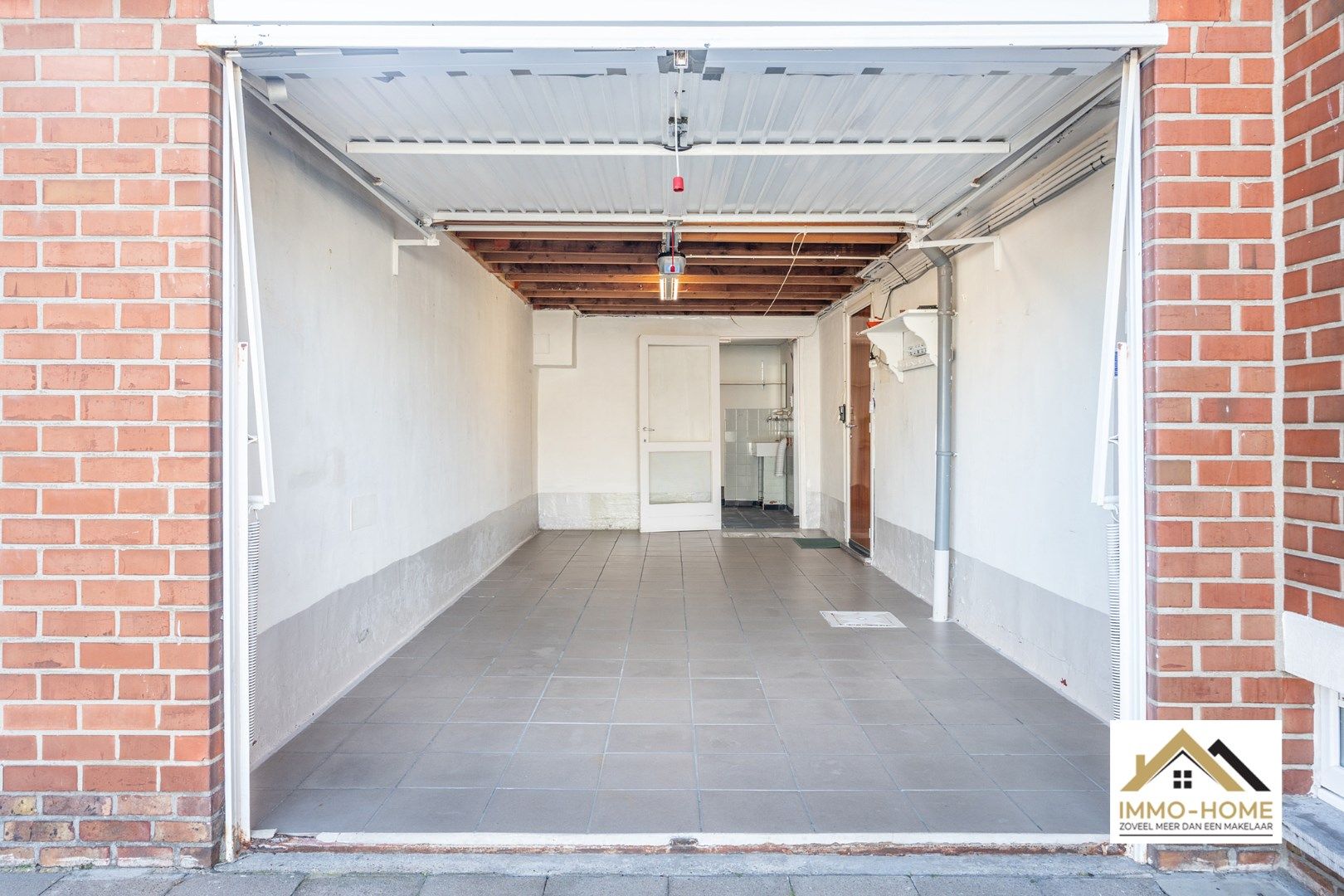 Te renoveren woning op uitstekende locatie te Lochristi  foto 23
