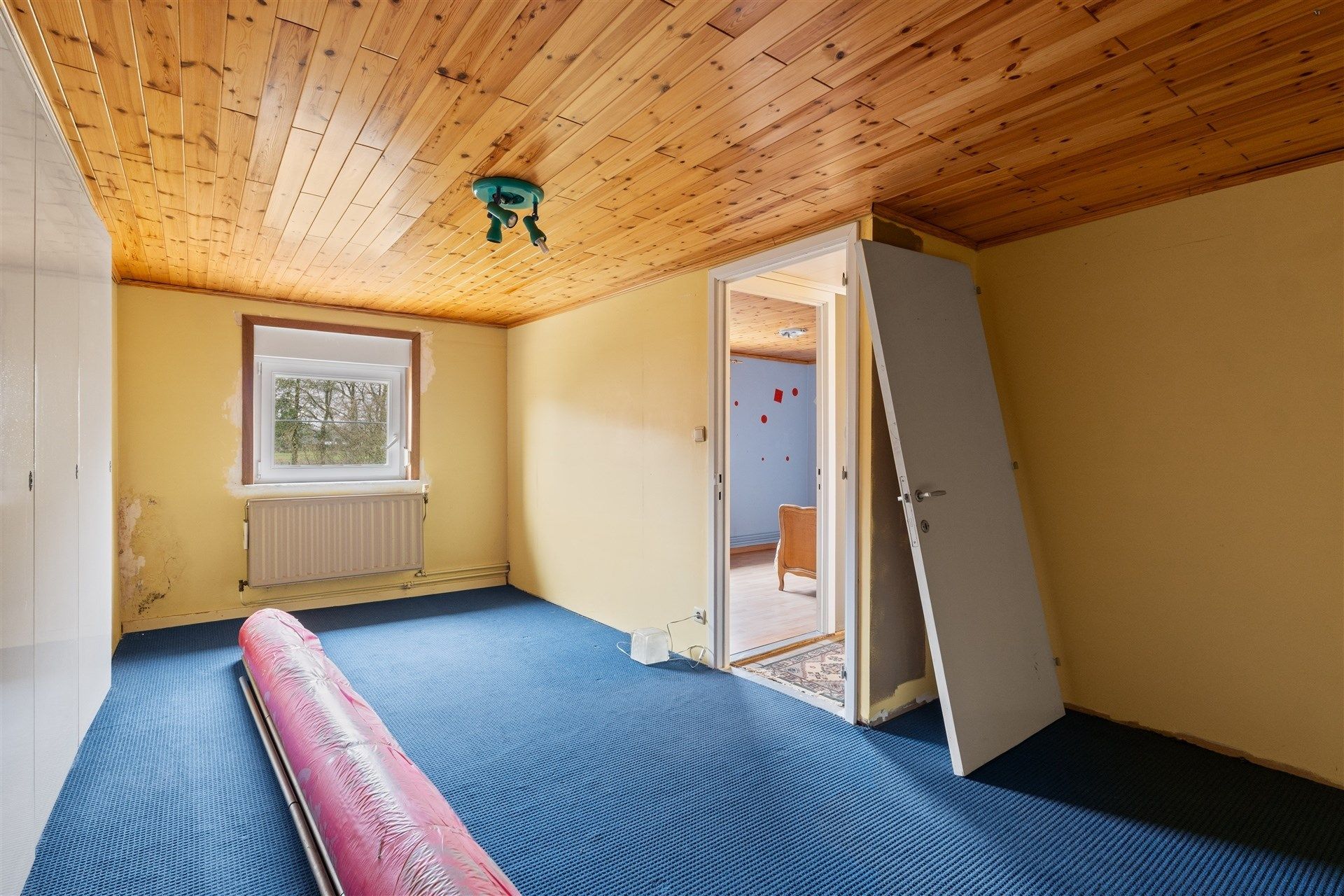 Open bebouwing met vrijstaande schuur  foto 16