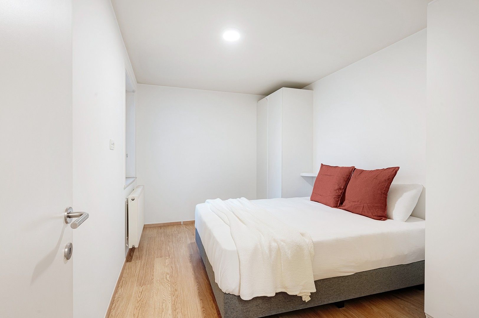 Hedendaags en lichtrijk appartement, centraal gelegen in Knokke. foto 17