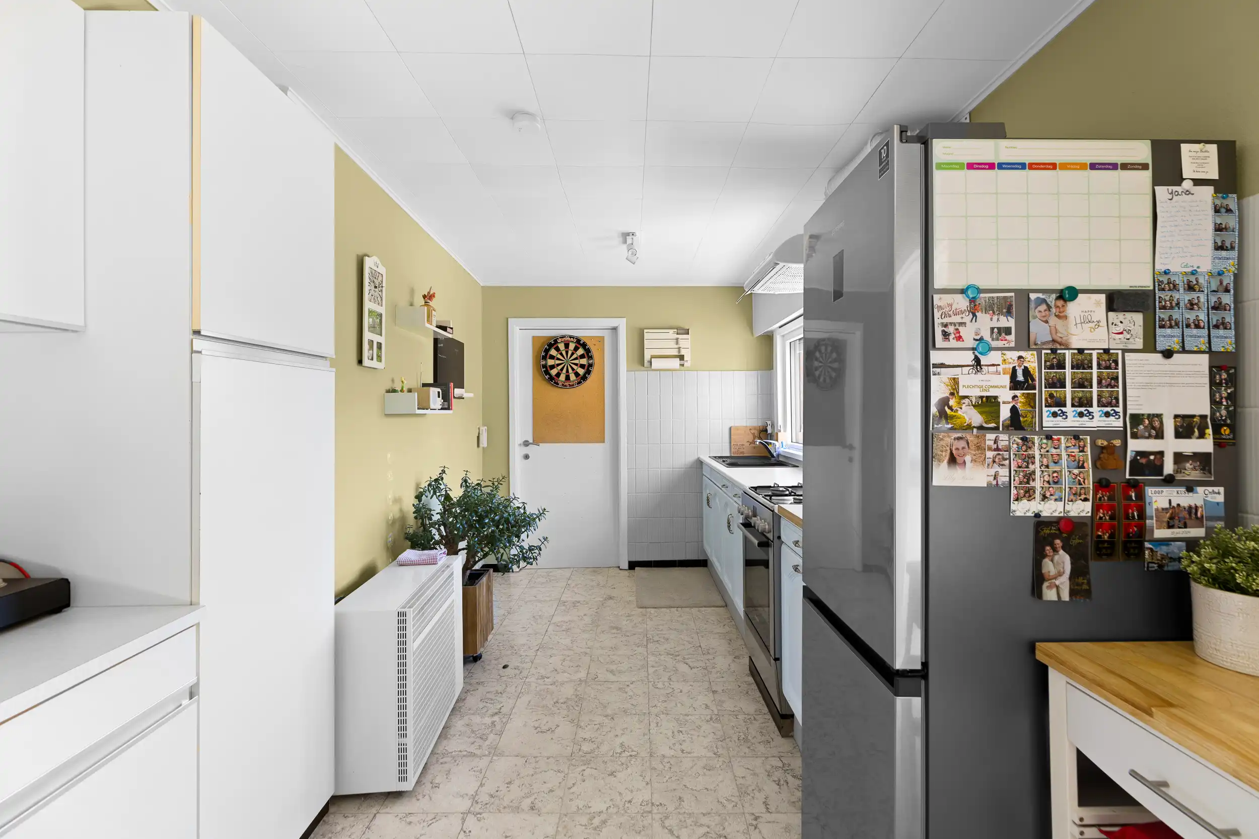 Gelijkvloers wonen met tuin en potentieel foto 5
