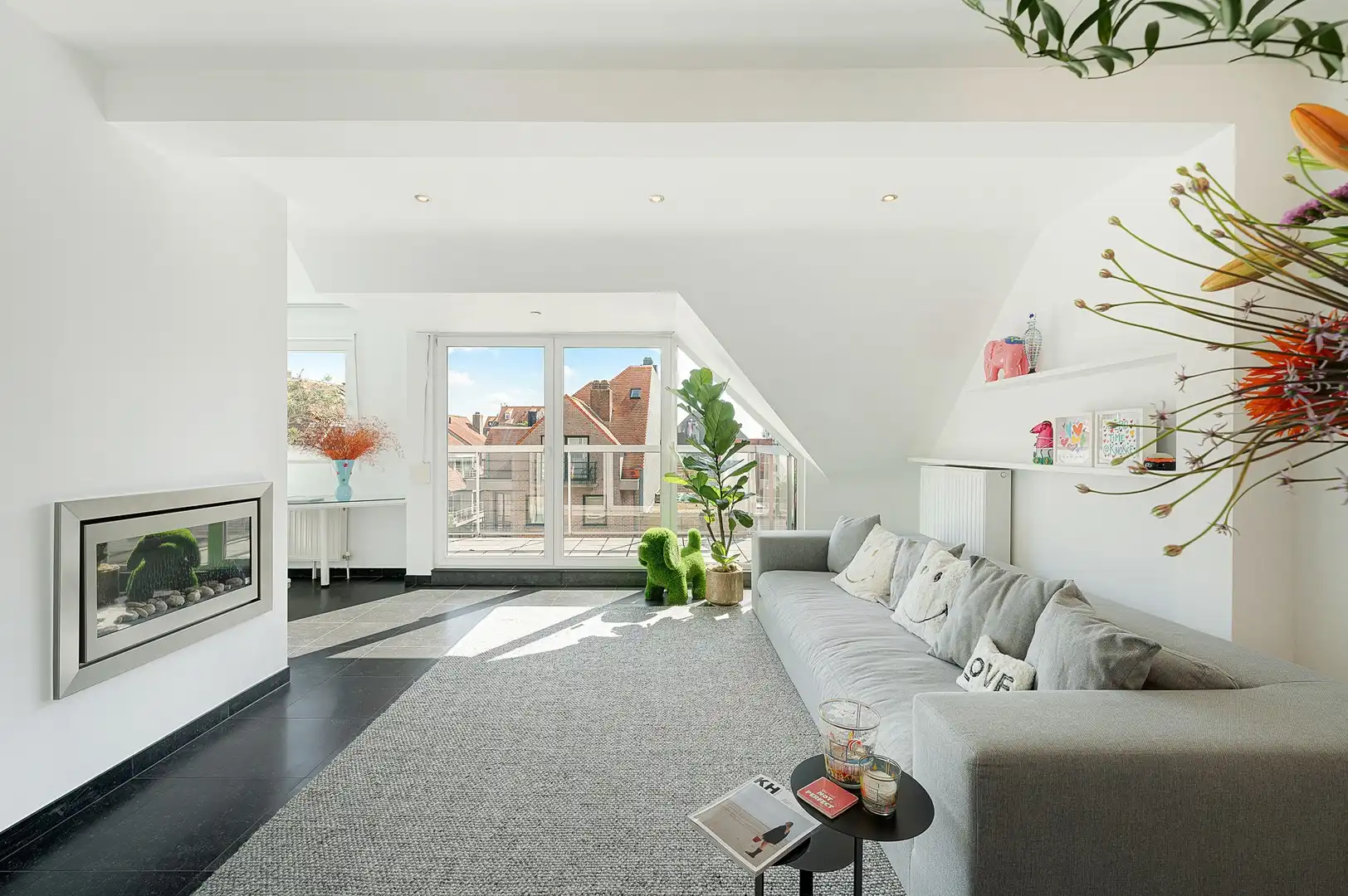 Appartement met unieke terrassen gelegen op wandelafstand van de zee en de winkels. foto 6