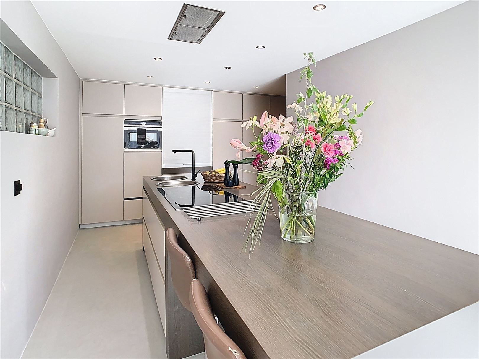 Gerenoveerde woning, 4 slpks, praktijkruimte, tuin, 4a 90ca foto 41
