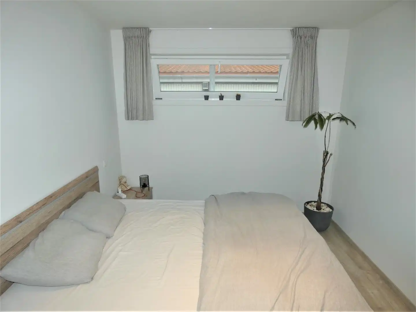 Gezellig appartement, gelijkvloers, met 1 slaapkamer en garage. foto 6