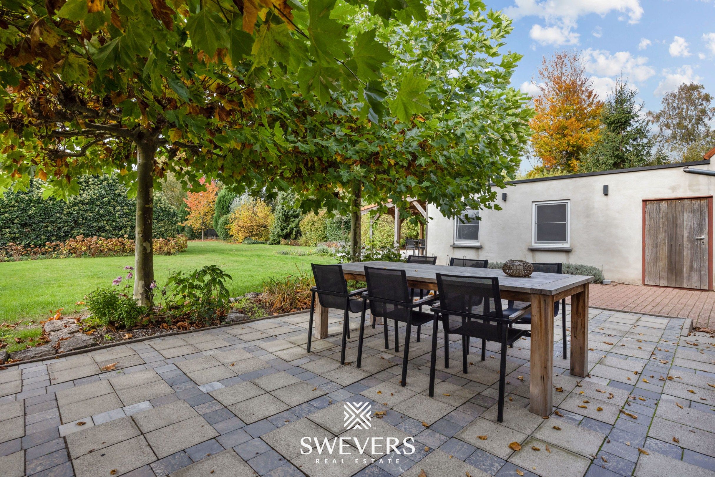 Gerenoveerde woning op 27 are en vergunde stal van 147 m² foto 28