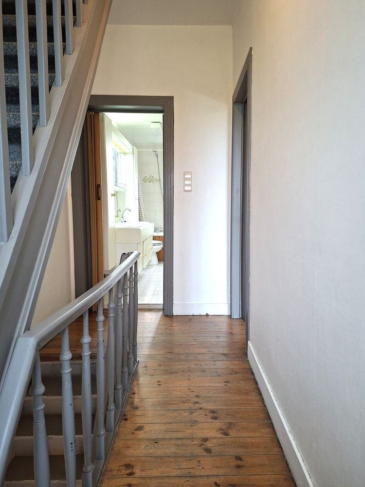 Licht te renoveren woning / 4 slaapkamers en tuin / centrale ligging foto 40
