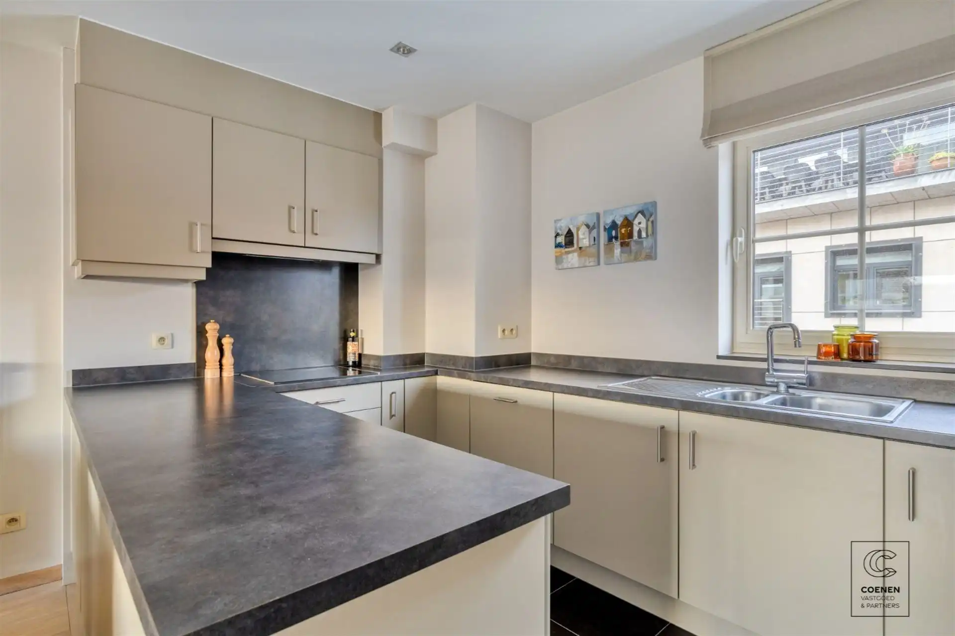 Duplex app. met bew. opp. van 120 m², 2 slpks en 2x terras foto 6