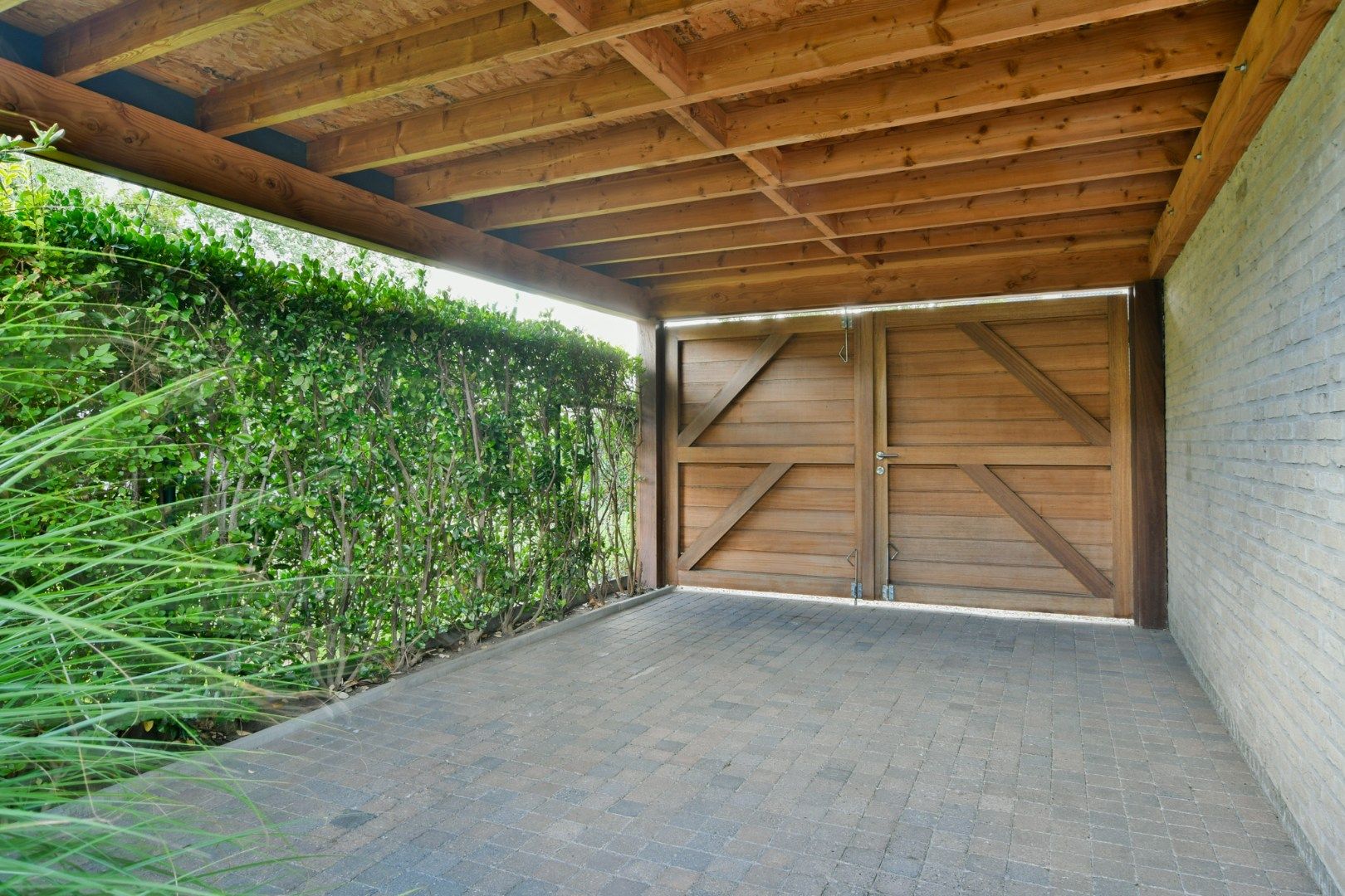 Prachtig onderhouden woning in een residentiële buurt foto 29
